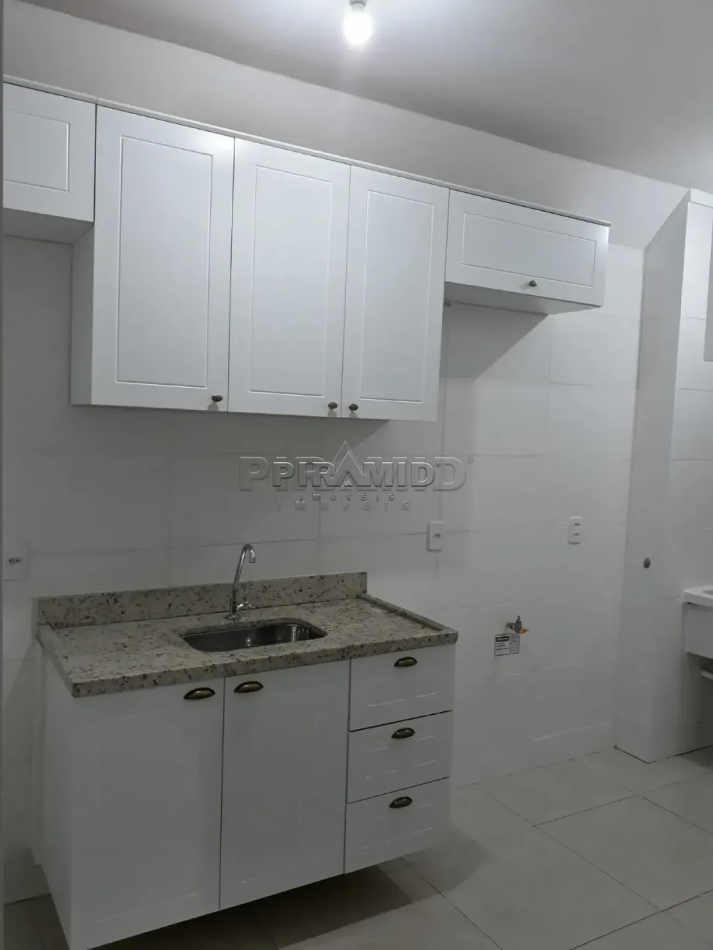 Alugar Apartamento / Padr&atilde;o em Ribeir&atilde;o Preto R$ 1.500,00 - Foto 11