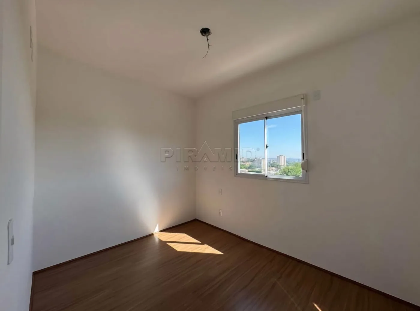 Comprar Apartamento / Padr&atilde;o em Ribeir&atilde;o Preto R$ 325.000,00 - Foto 9