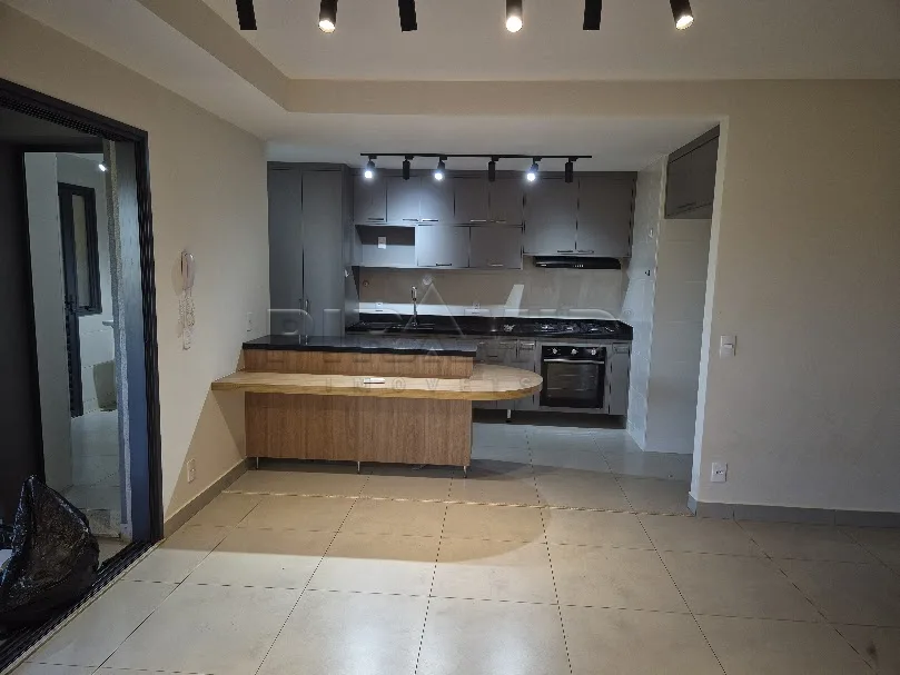 Alugar Apartamento / Padr&atilde;o em Ribeir&atilde;o Preto R$ 6.800,00 - Foto 1