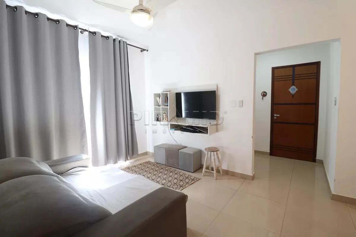 Alugar Casa / Padr&atilde;o em Ribeir&atilde;o Preto R$ 4.500,00 - Foto 1