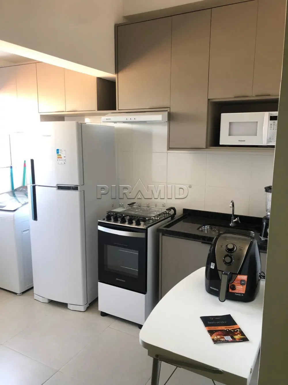 Alugar Apartamento / Padr&atilde;o em Ribeir&atilde;o Preto R$ 2.500,00 - Foto 11