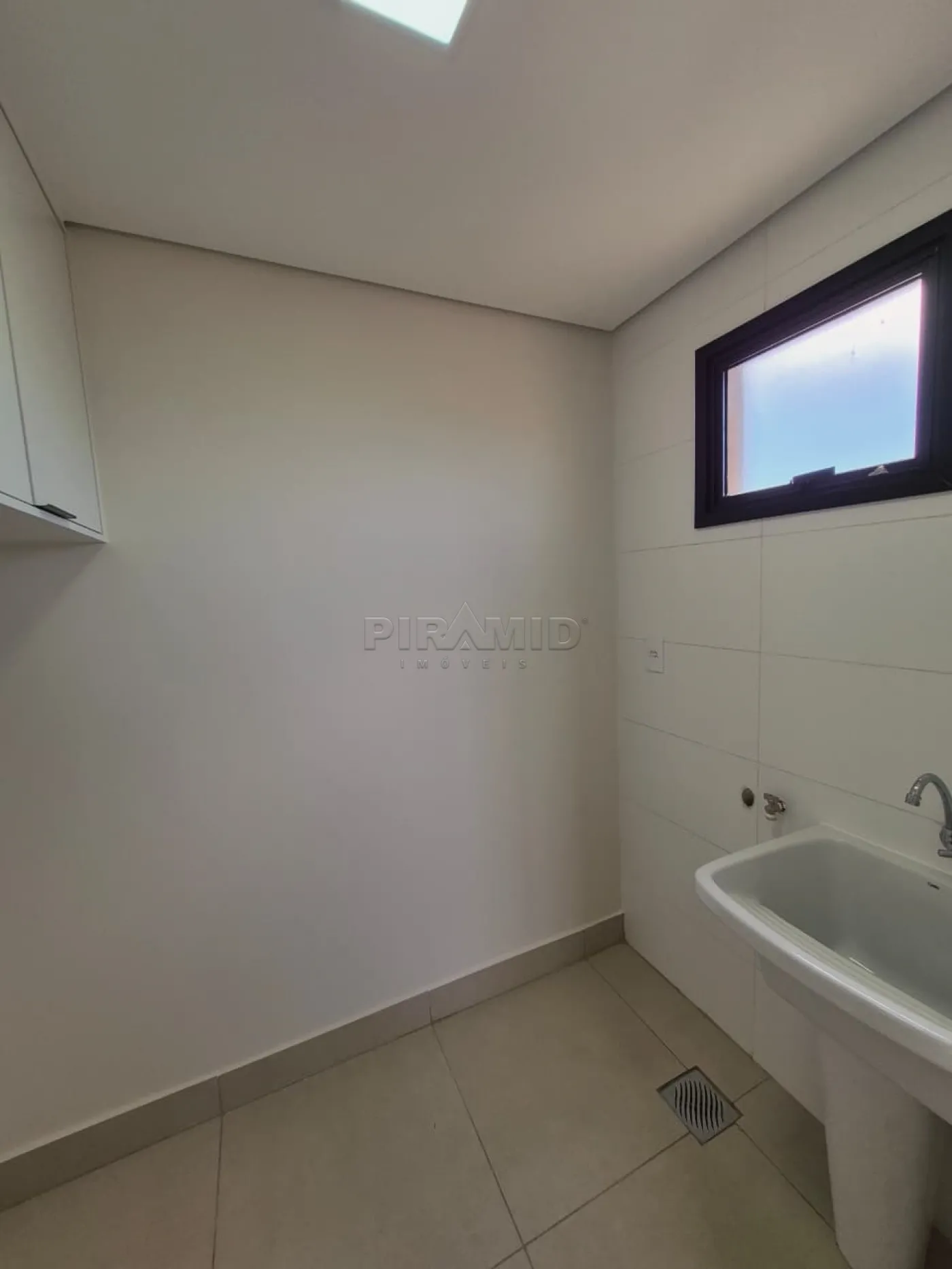 Alugar Apartamento / Padr&atilde;o em Ribeir&atilde;o Preto R$ 1.650,00 - Foto 10