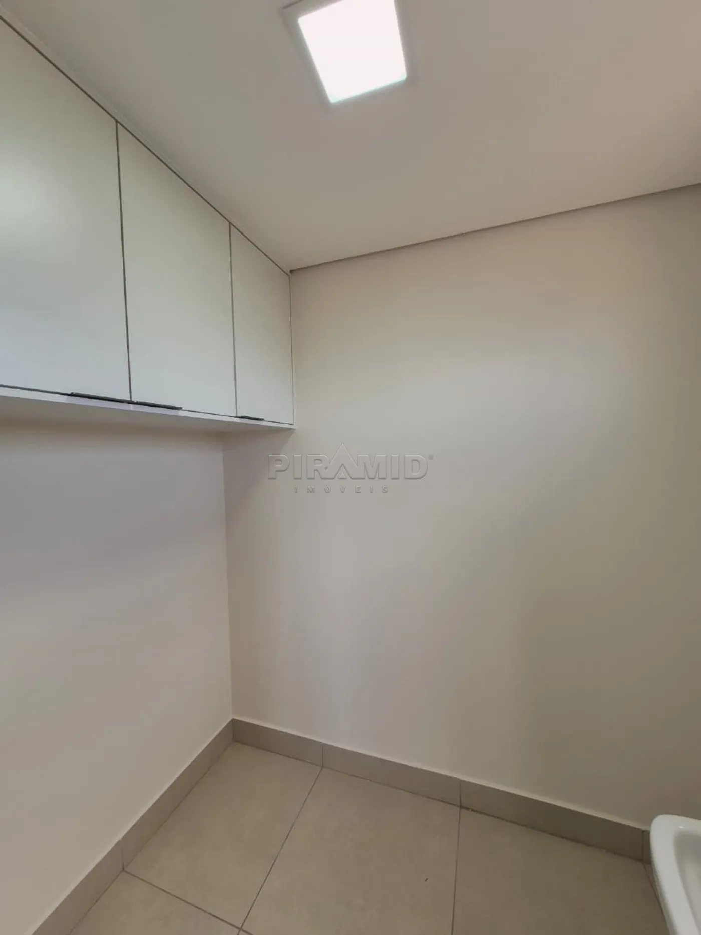 Alugar Apartamento / Padr&atilde;o em Ribeir&atilde;o Preto R$ 1.650,00 - Foto 11