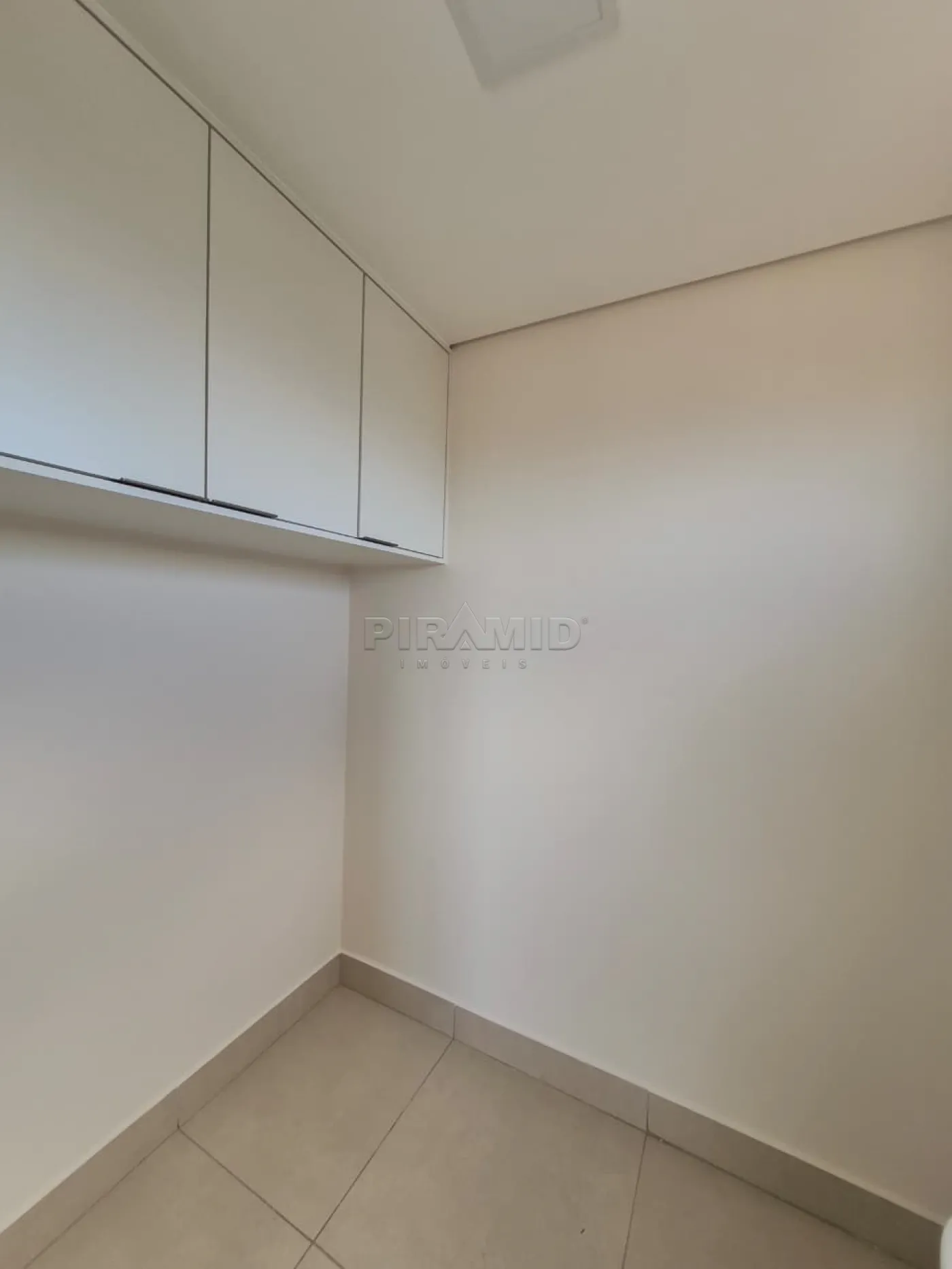 Alugar Apartamento / Padr&atilde;o em Ribeir&atilde;o Preto R$ 1.650,00 - Foto 12