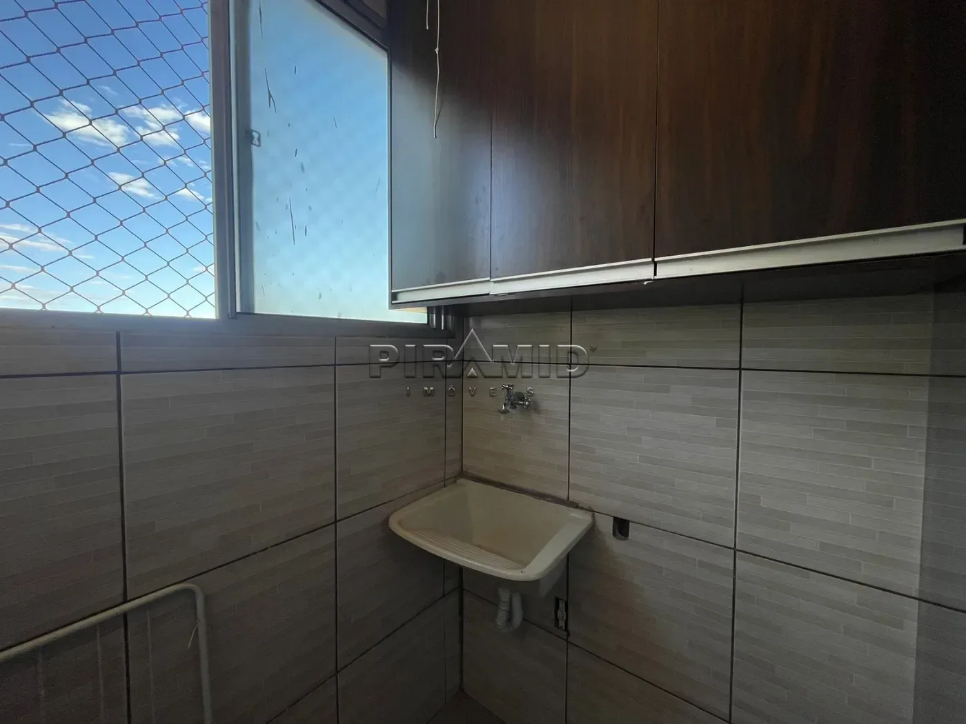 Alugar Apartamento / Padr&atilde;o em Ribeir&atilde;o Preto R$ 2.500,00 - Foto 9