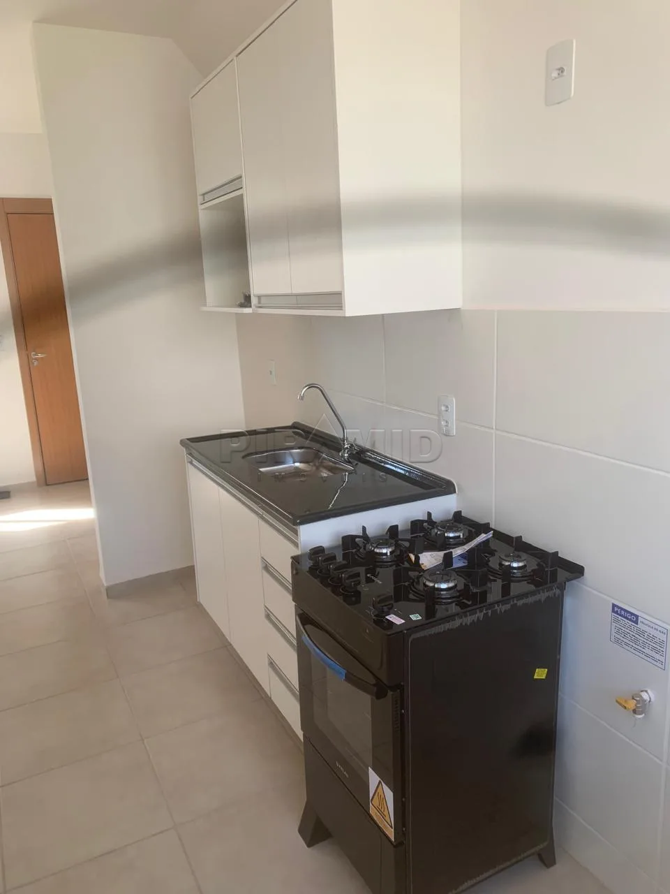 Alugar Apartamento / Padr&atilde;o em Bonfim Paulista R$ 1.000,00 - Foto 11