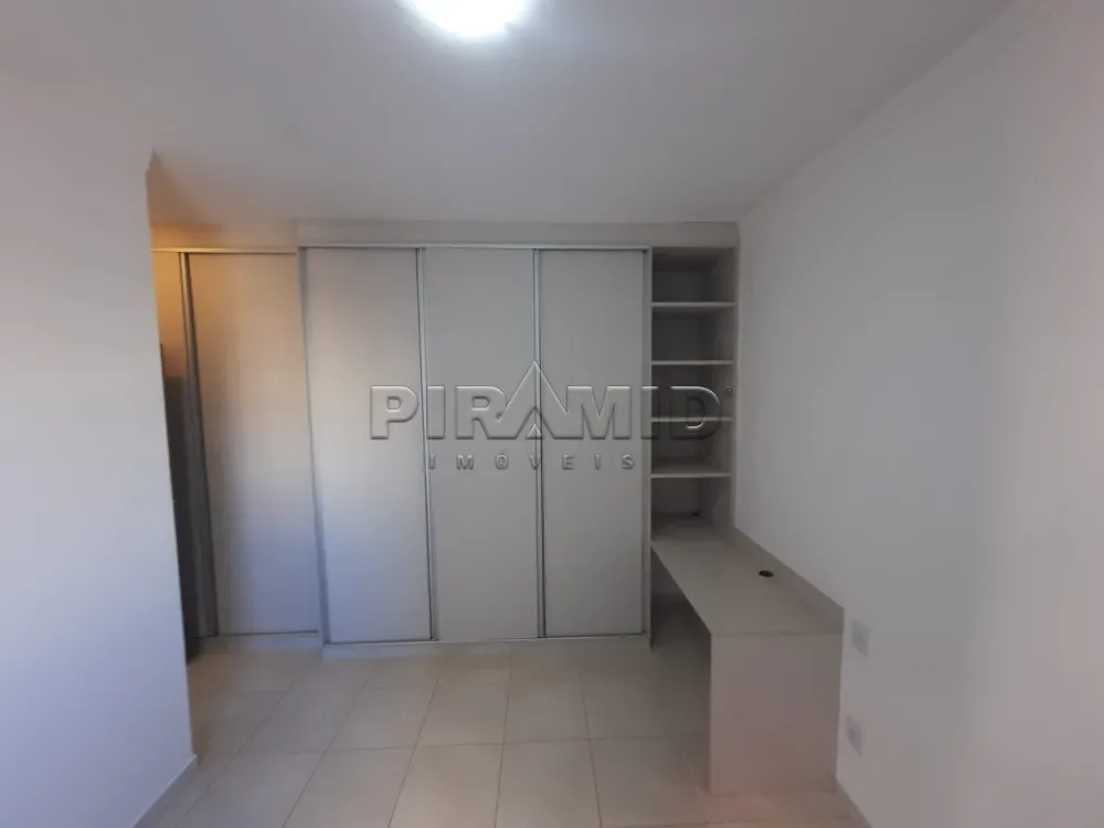 Alugar Apartamento / Padr&atilde;o em Ribeir&atilde;o Preto R$ 1.800,00 - Foto 5