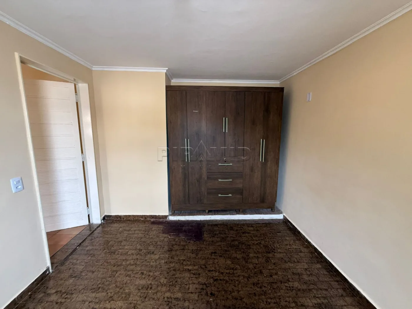 Alugar Casa / Padr&atilde;o em Ribeir&atilde;o Preto R$ 2.200,00 - Foto 13