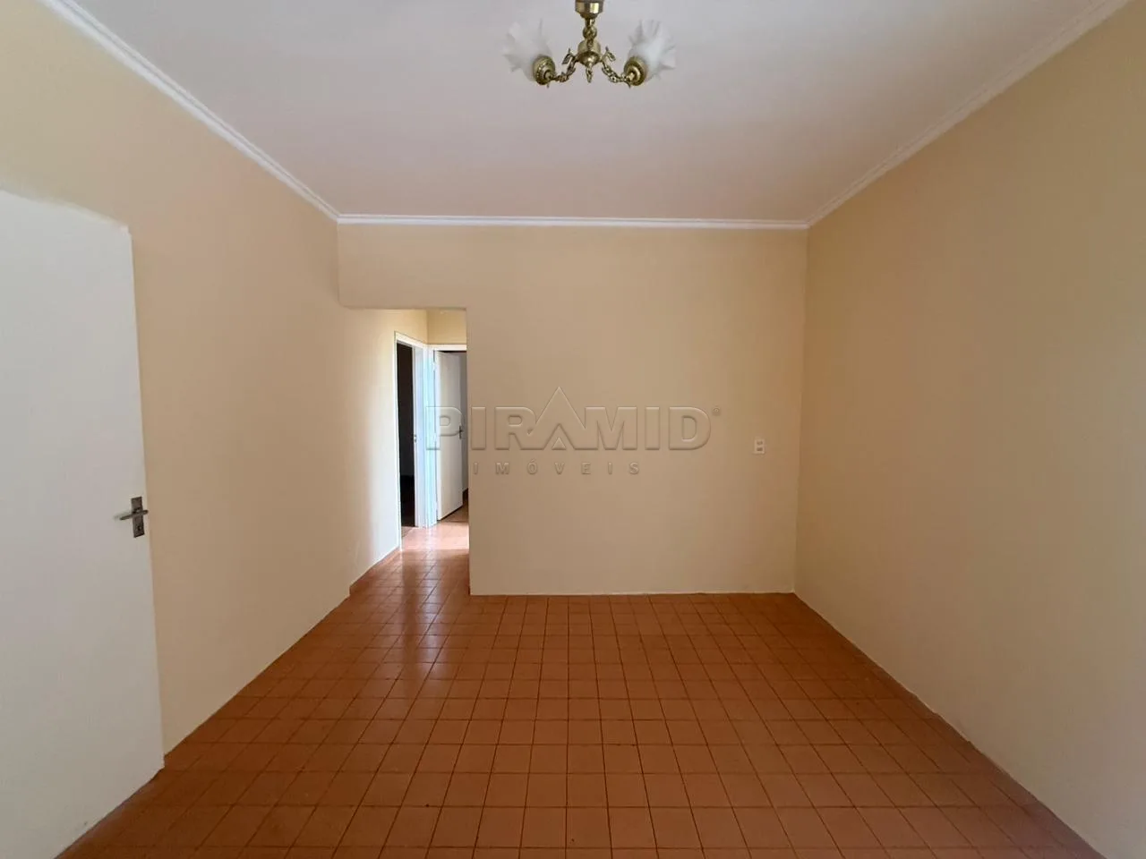 Alugar Casa / Padr&atilde;o em Ribeir&atilde;o Preto R$ 2.200,00 - Foto 5