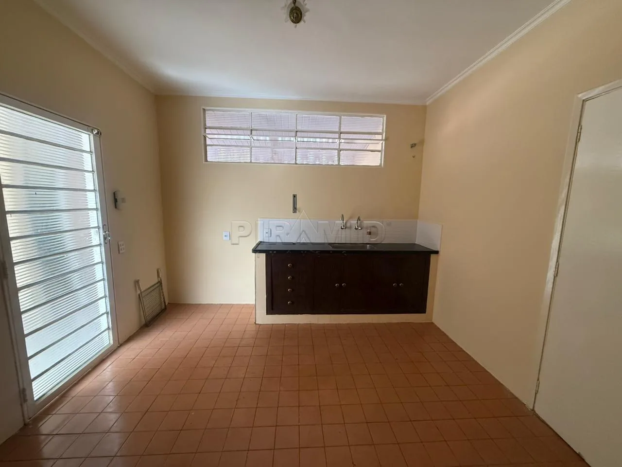 Alugar Casa / Padr&atilde;o em Ribeir&atilde;o Preto R$ 2.200,00 - Foto 16