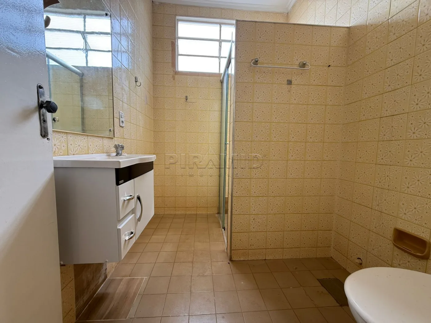 Alugar Casa / Padr&atilde;o em Ribeir&atilde;o Preto R$ 2.200,00 - Foto 9