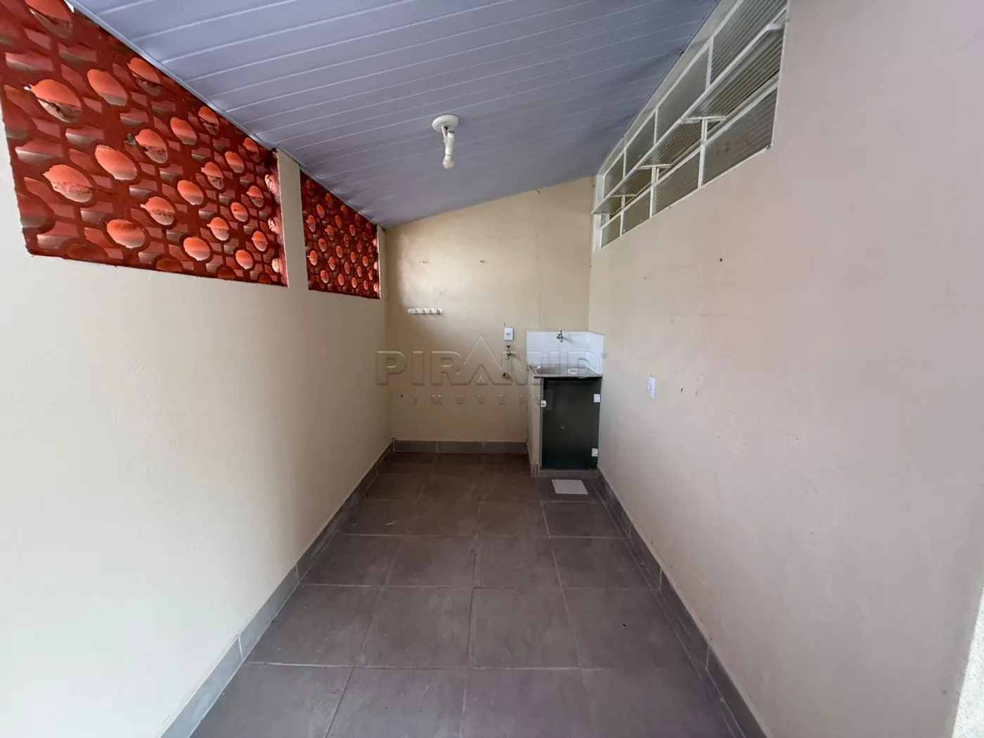 Alugar Casa / Padr&atilde;o em Ribeir&atilde;o Preto R$ 2.200,00 - Foto 22