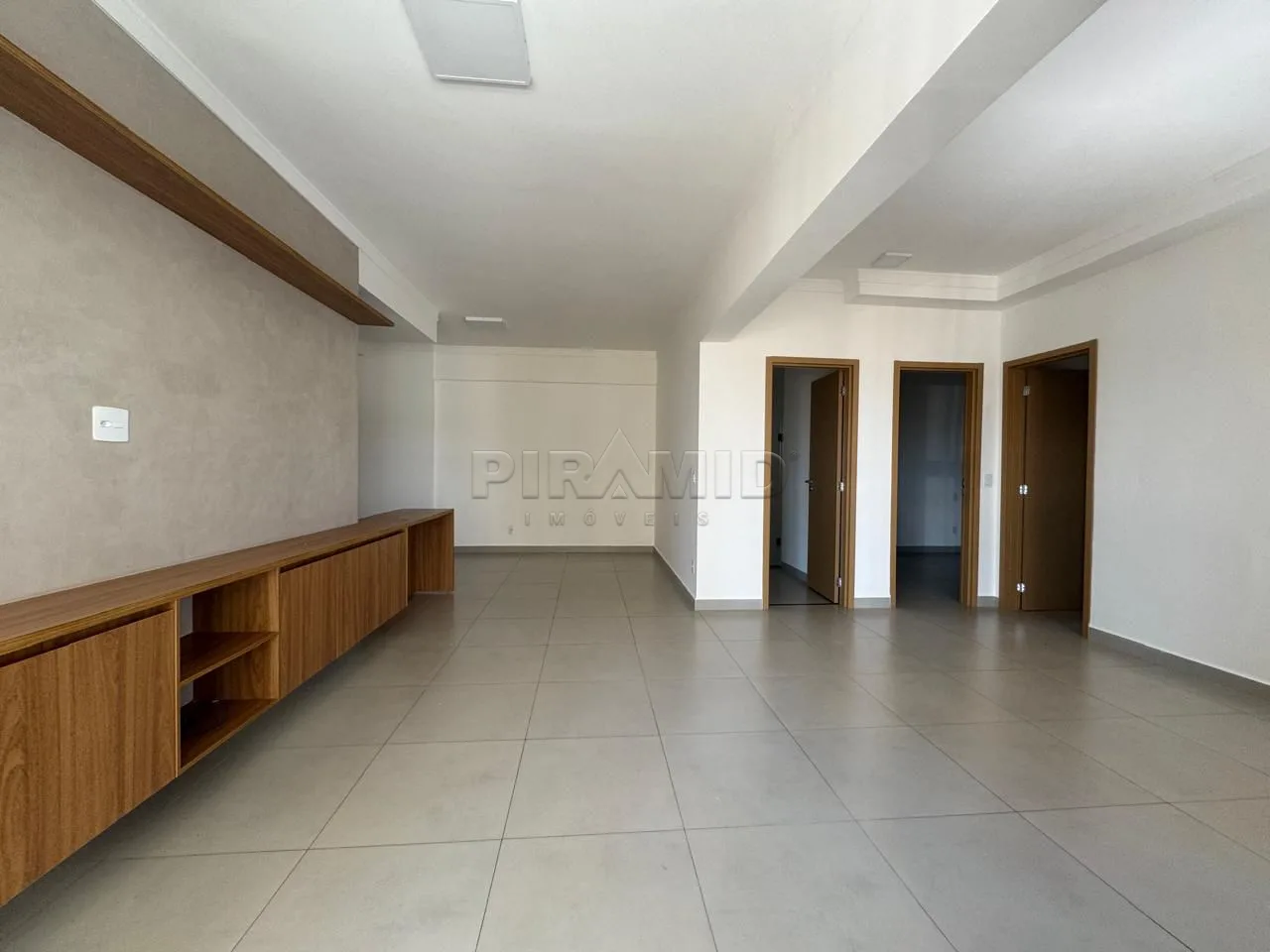 Alugar Apartamento / Padr&atilde;o em Ribeir&atilde;o Preto R$ 4.000,00 - Foto 2