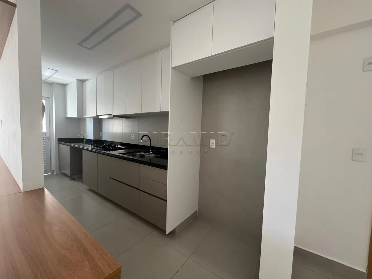 Alugar Apartamento / Padr&atilde;o em Ribeir&atilde;o Preto R$ 4.000,00 - Foto 10