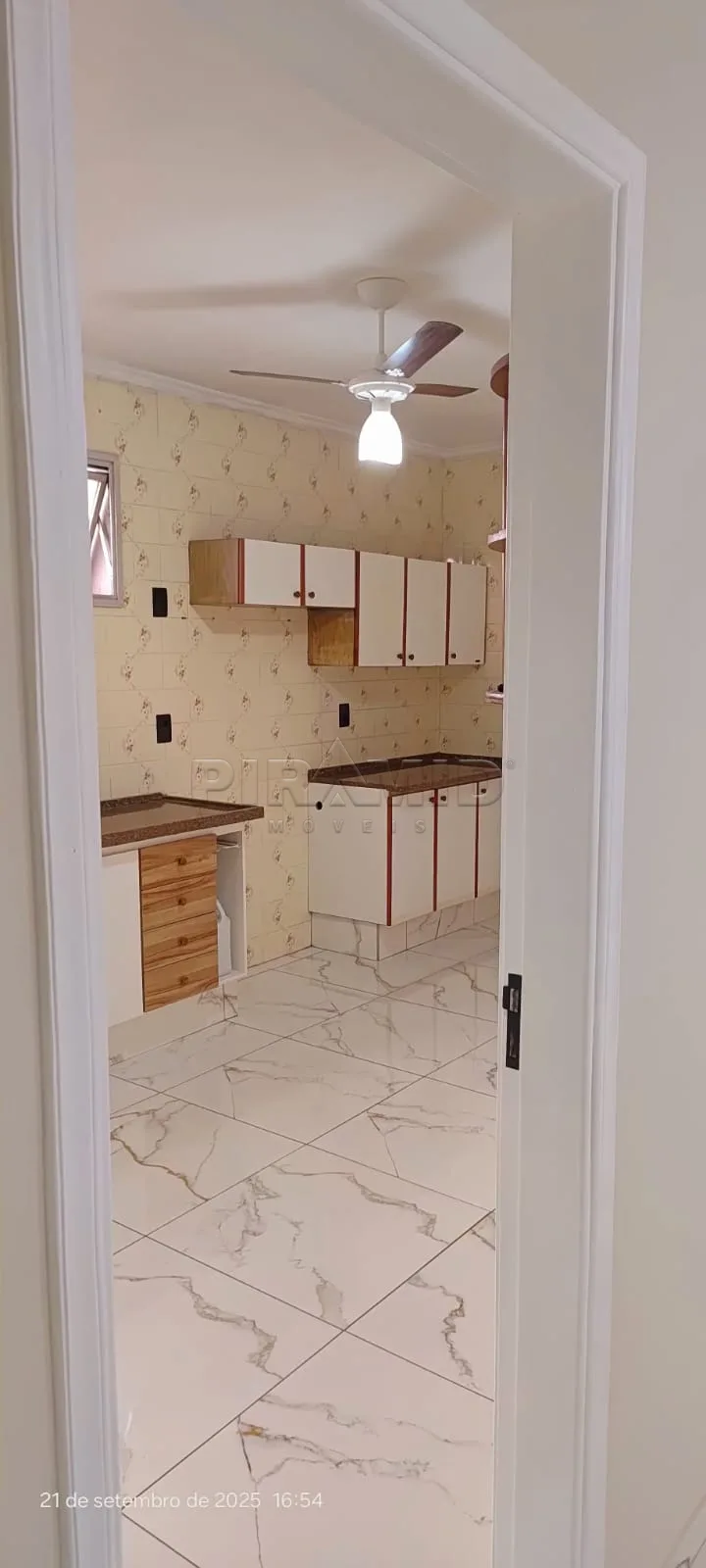 Comprar Apartamento / Padr&atilde;o em Ribeir&atilde;o Preto R$ 630.000,00 - Foto 4