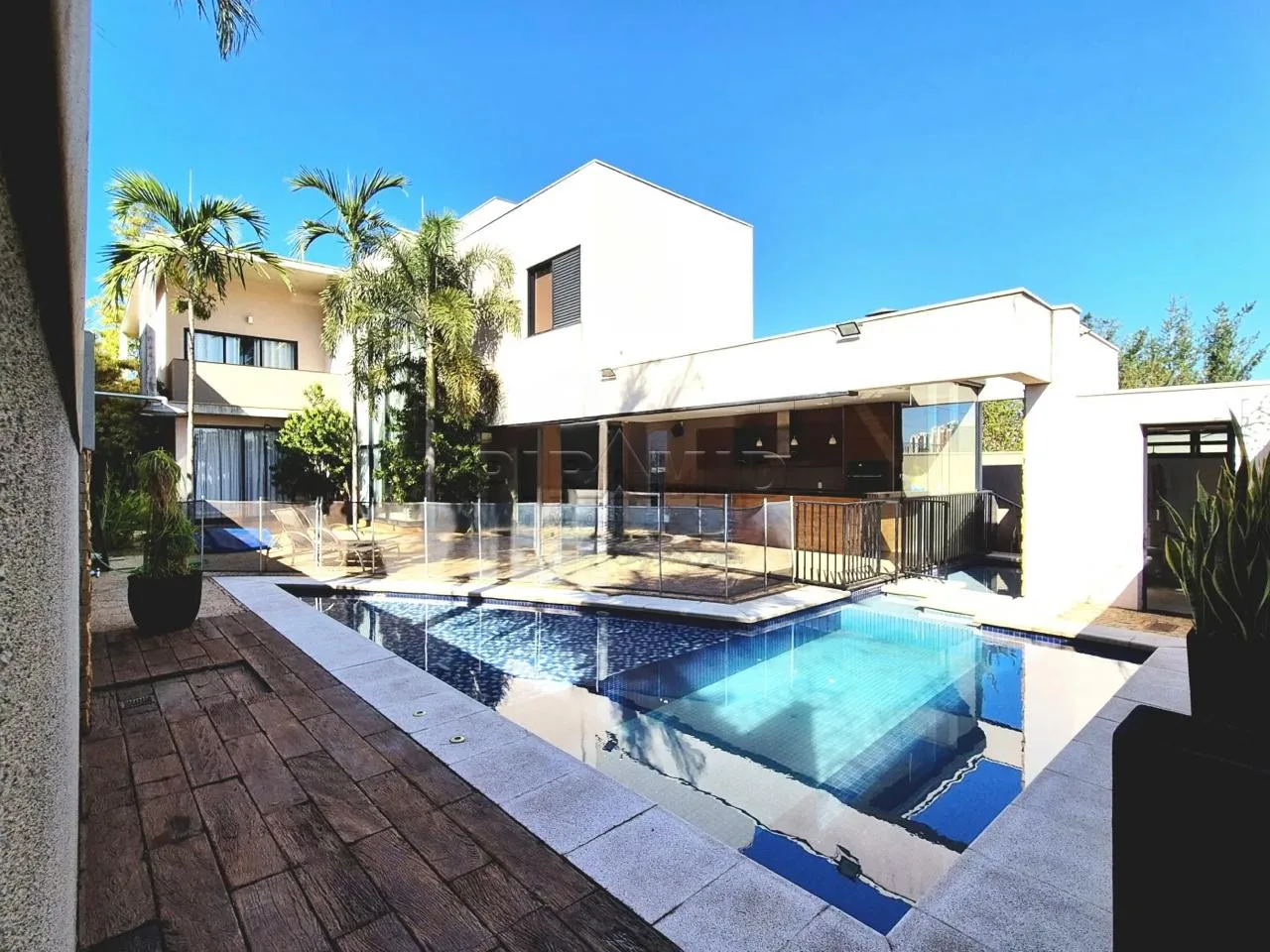 Alugar Casa / Condom&iacute;nio em Ribeir&atilde;o Preto R$ 16.000,00 - Foto 1