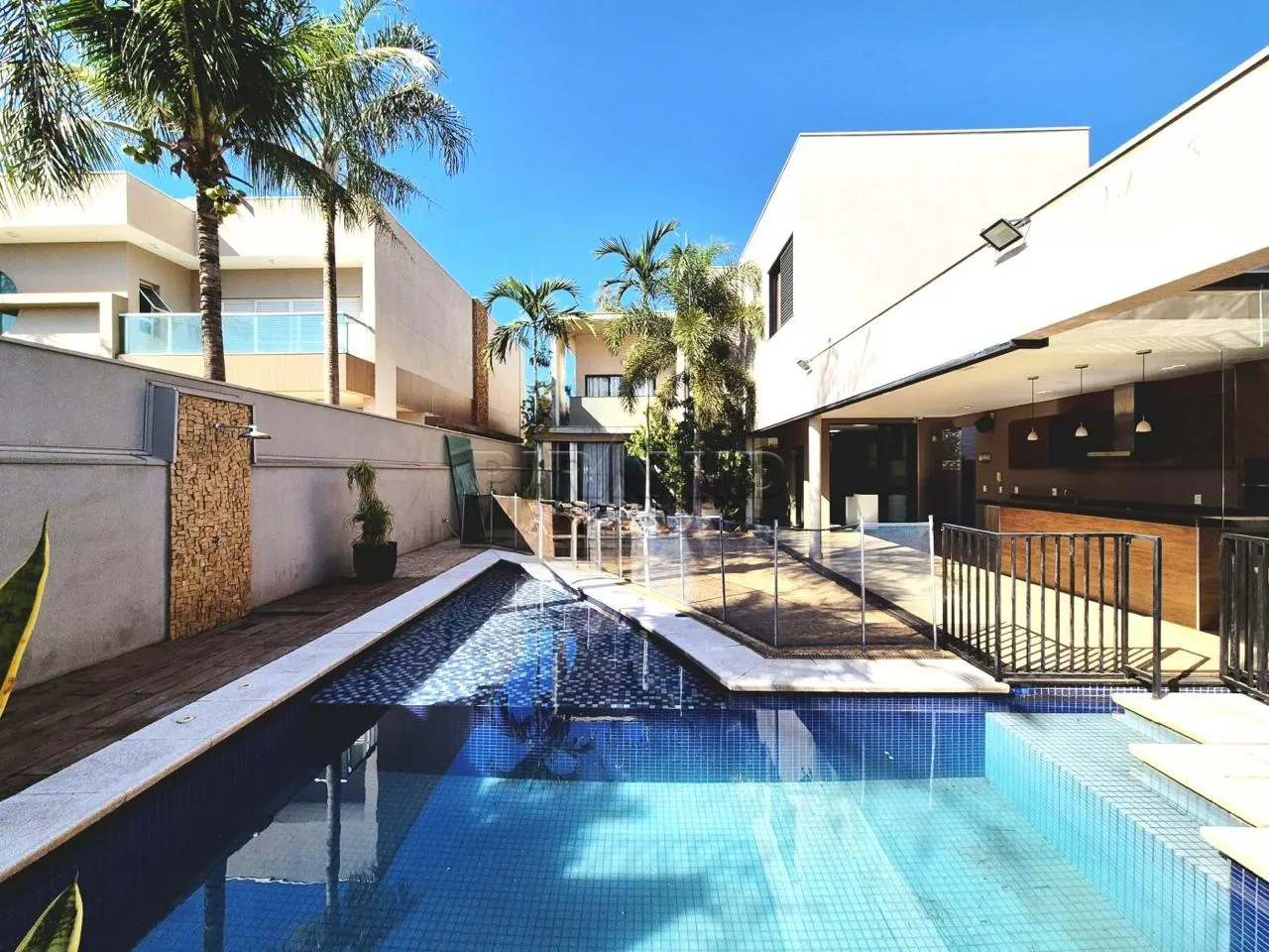 Alugar Casa / Condom&iacute;nio em Ribeir&atilde;o Preto R$ 16.000,00 - Foto 4