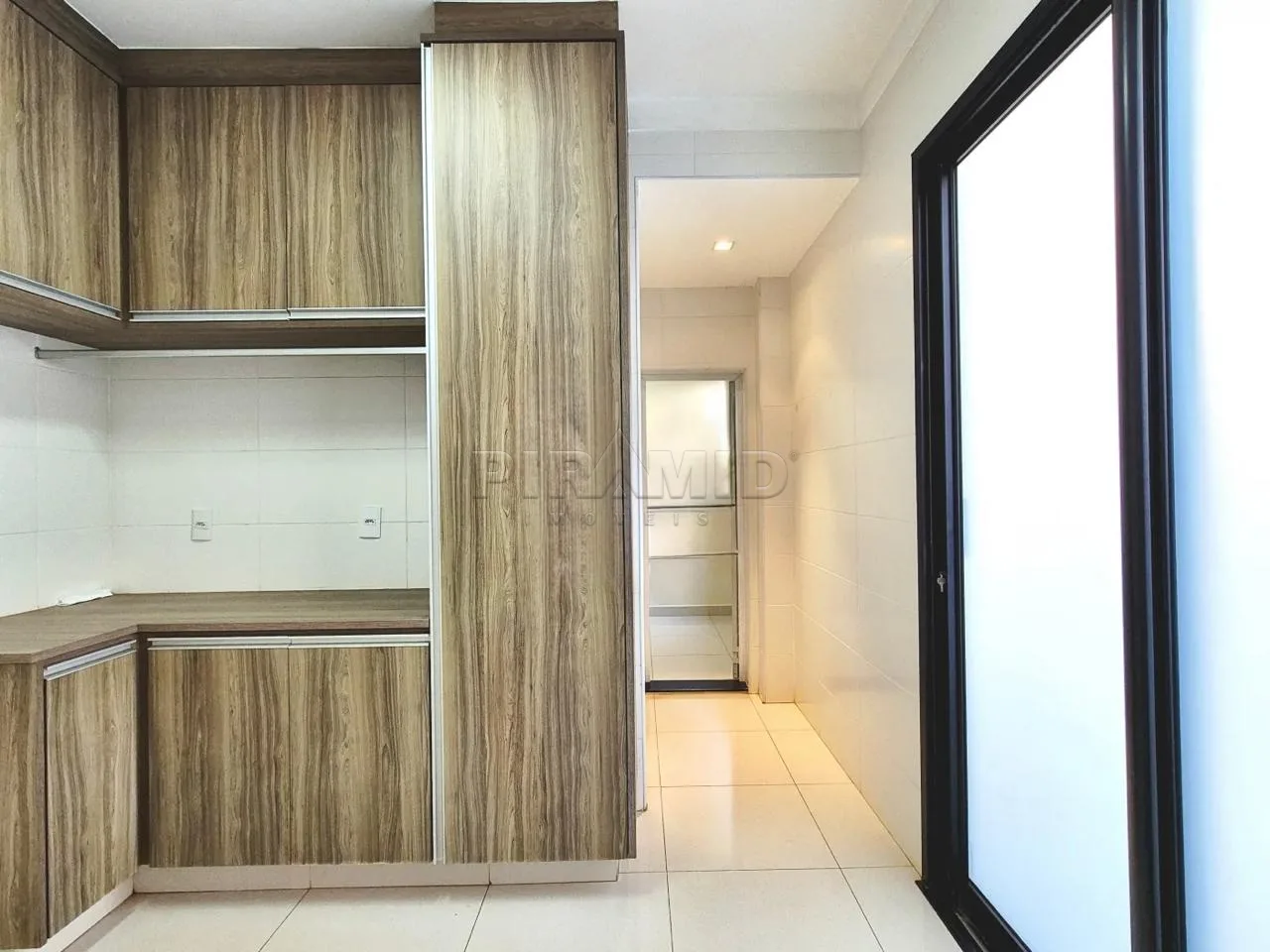 Alugar Casa / Condom&iacute;nio em Ribeir&atilde;o Preto R$ 16.000,00 - Foto 9