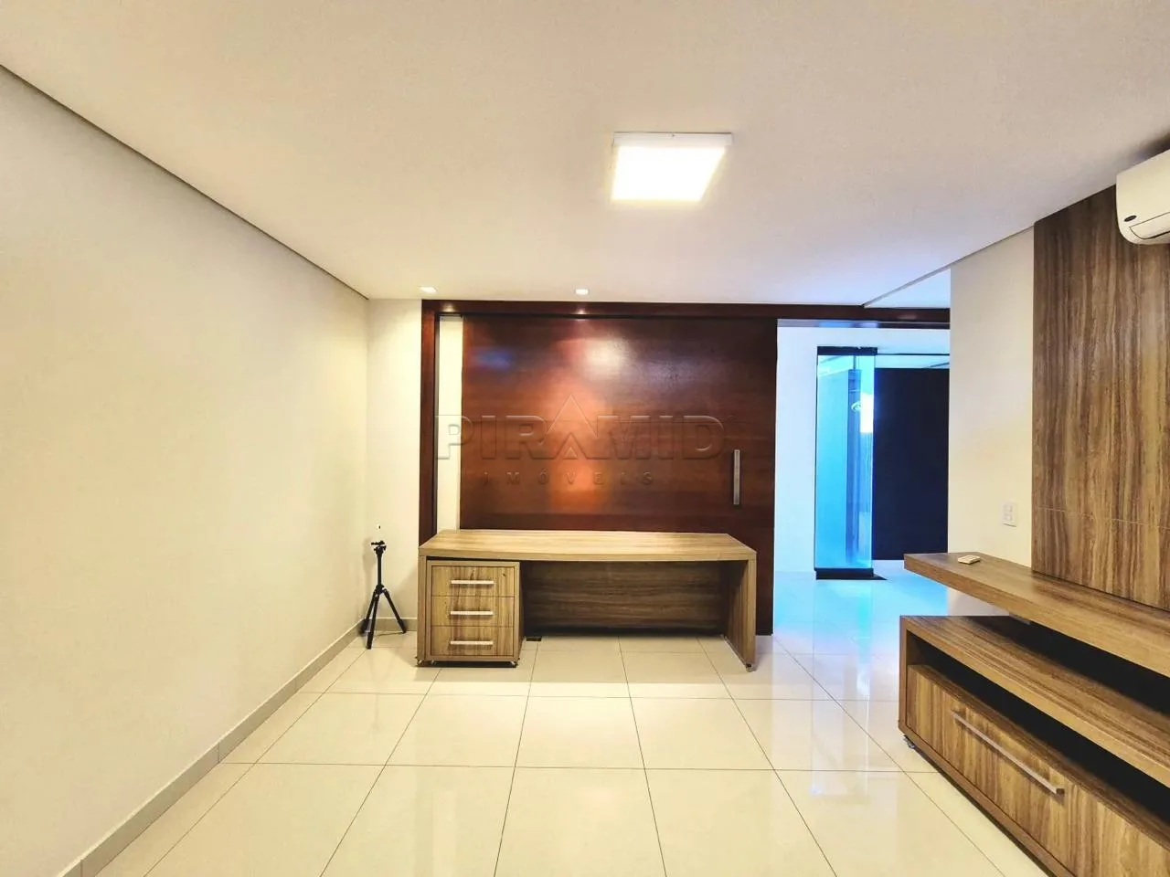 Alugar Casa / Condom&iacute;nio em Ribeir&atilde;o Preto R$ 16.000,00 - Foto 14