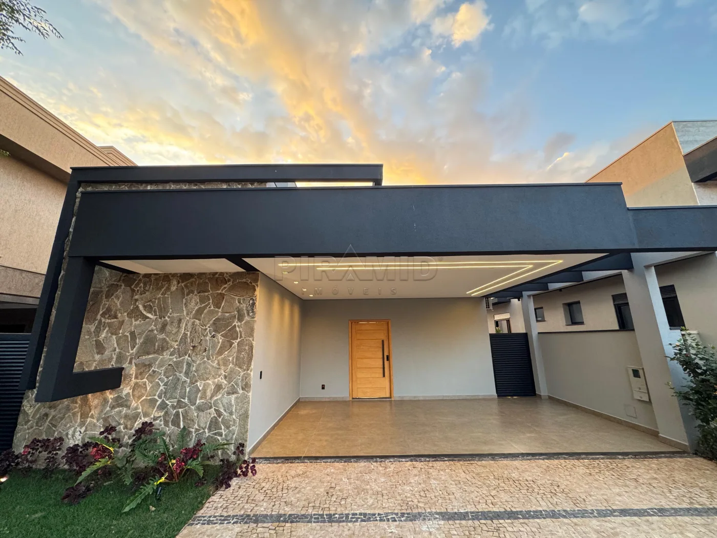Comprar Casa / Condom&iacute;nio em Ribeir&atilde;o Preto R$ 1.890.000,00 - Foto 1