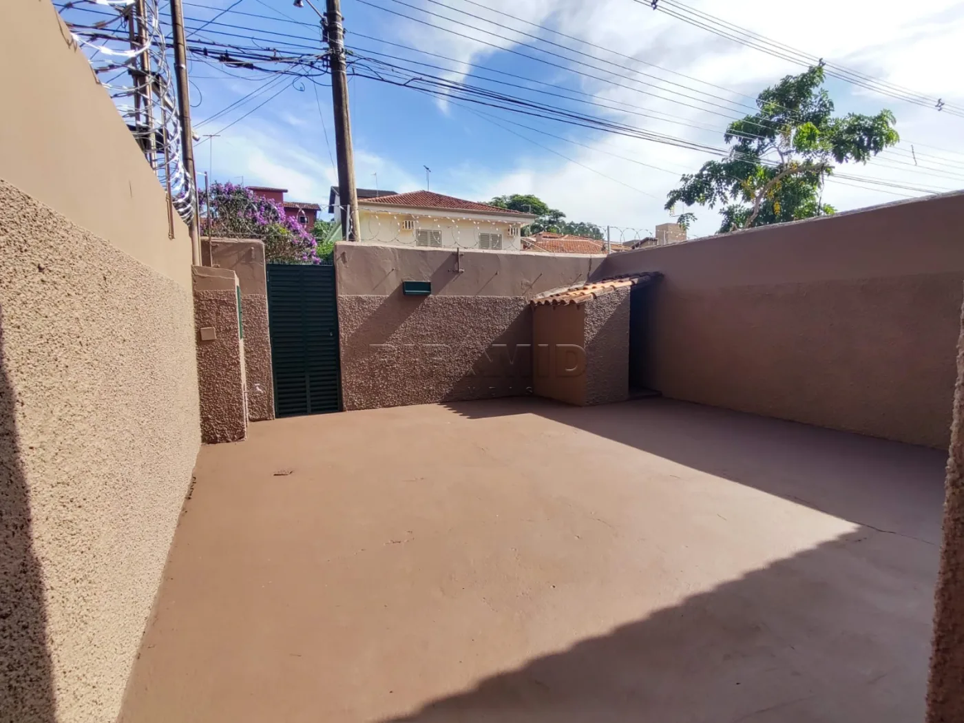 Alugar Casa / Padr&atilde;o em Ribeir&atilde;o Preto R$ 9.500,00 - Foto 17