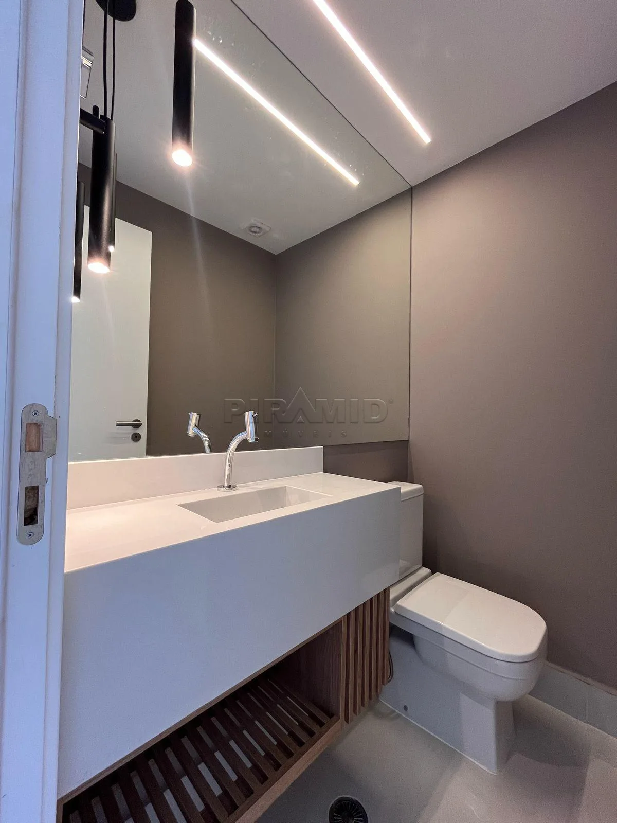 Alugar Apartamento / Padr&atilde;o em Ribeir&atilde;o Preto R$ 6.900,00 - Foto 9
