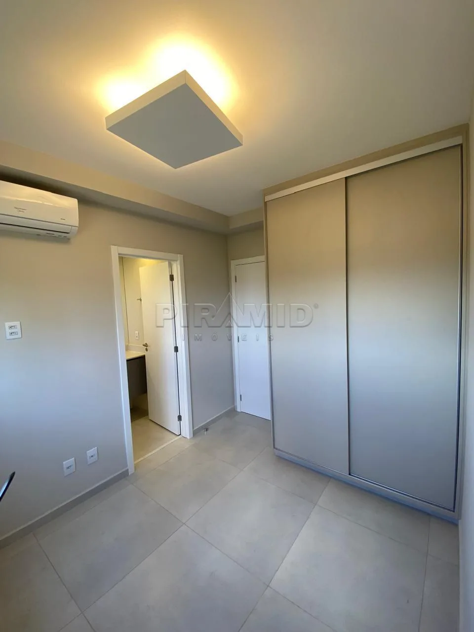 Alugar Apartamento / Padr&atilde;o em Ribeir&atilde;o Preto R$ 6.900,00 - Foto 18