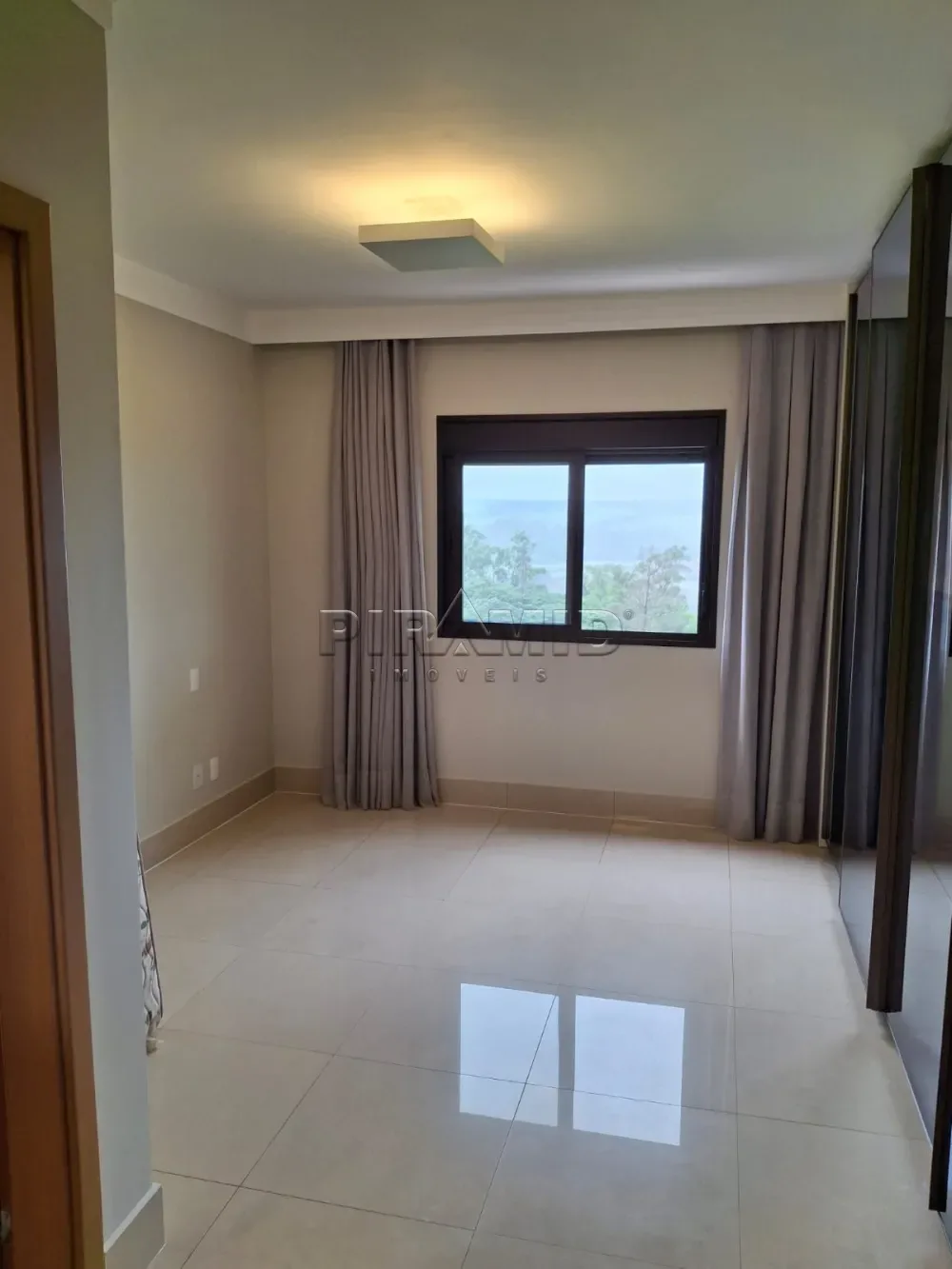 Alugar Apartamento / Padr&atilde;o em Ribeir&atilde;o Preto R$ 6.300,00 - Foto 5