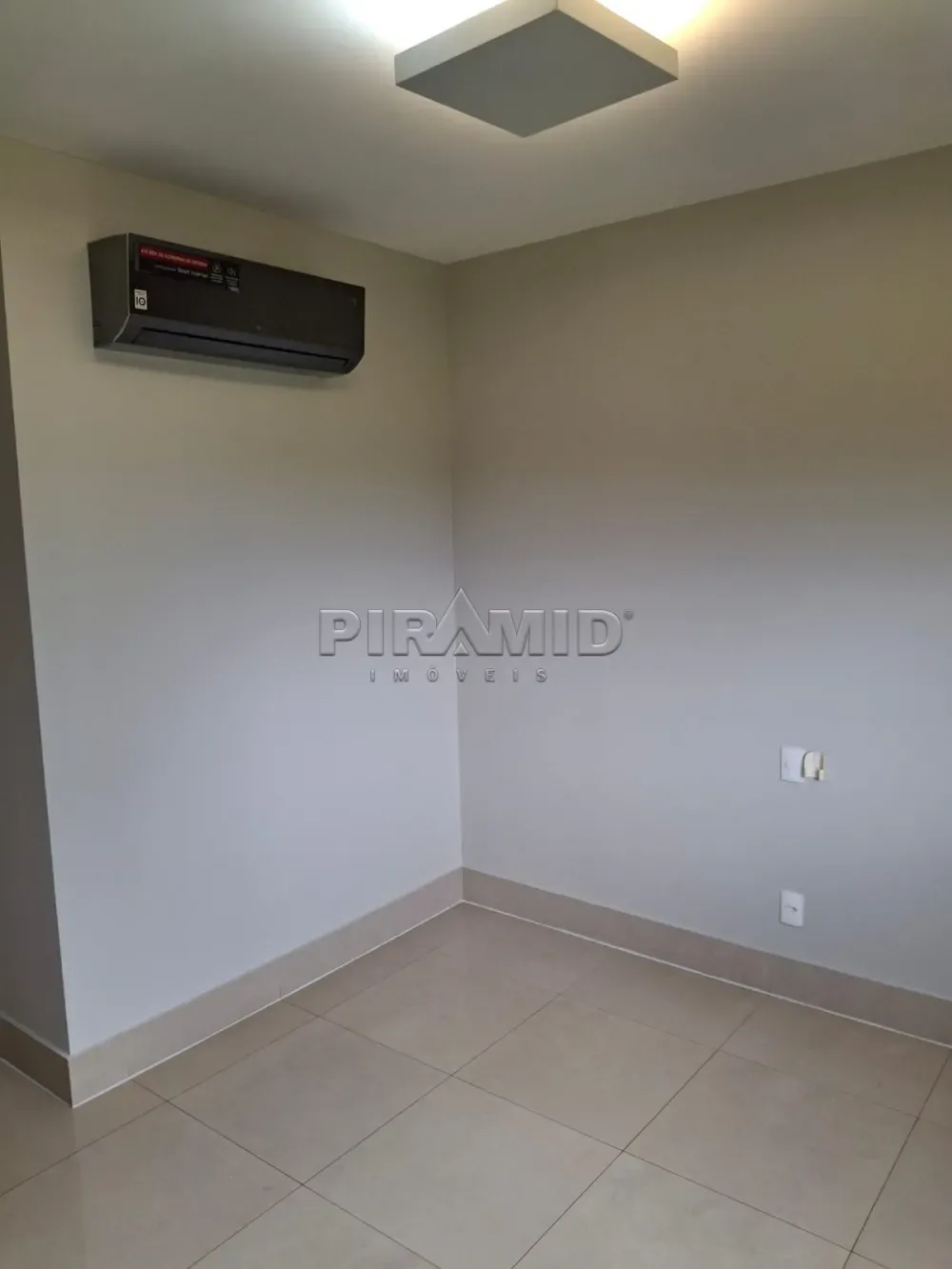 Alugar Apartamento / Padr&atilde;o em Ribeir&atilde;o Preto R$ 6.300,00 - Foto 14