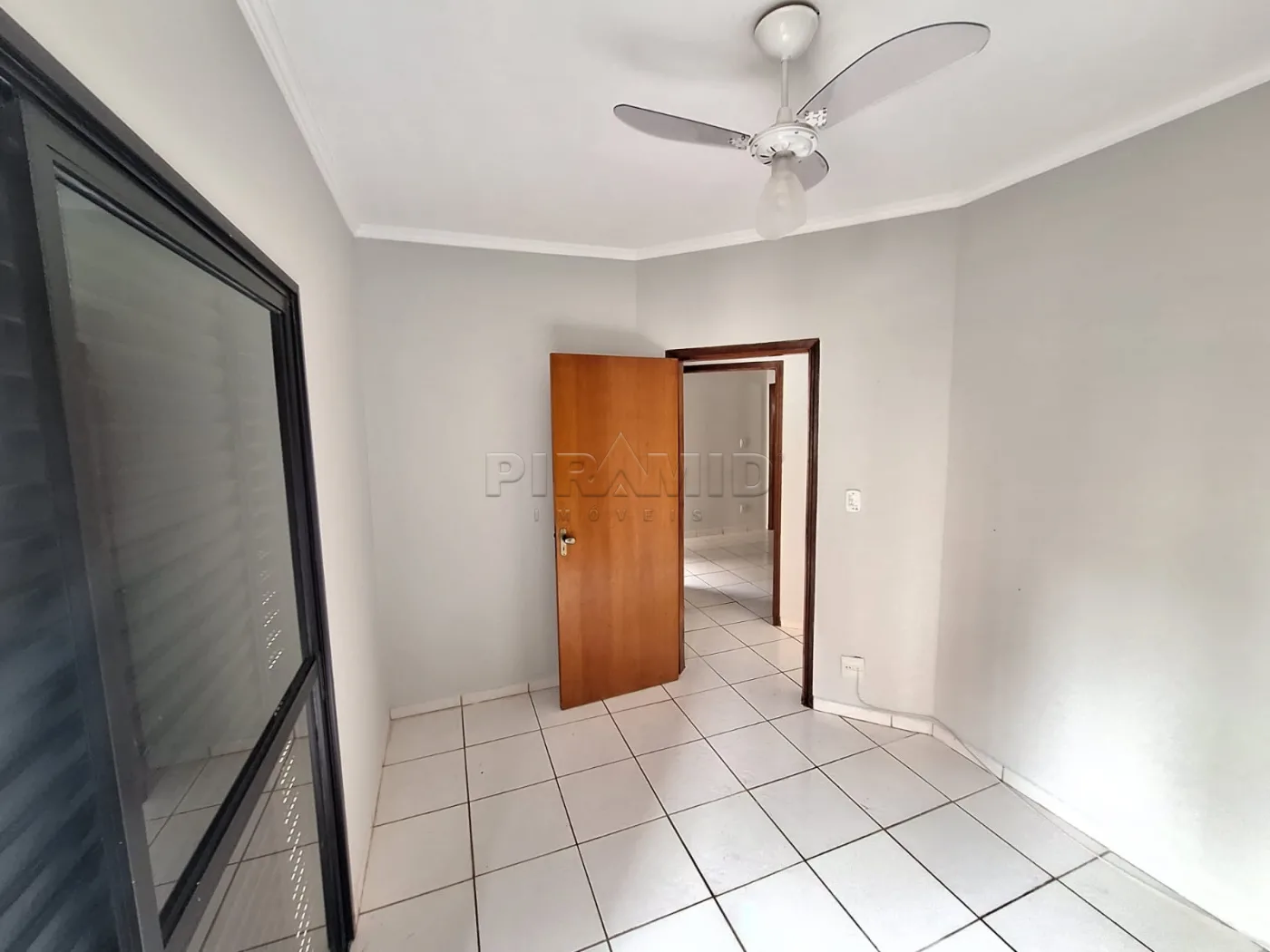 Alugar Apartamento / Padr&atilde;o em Ribeir&atilde;o Preto R$ 1.700,00 - Foto 6