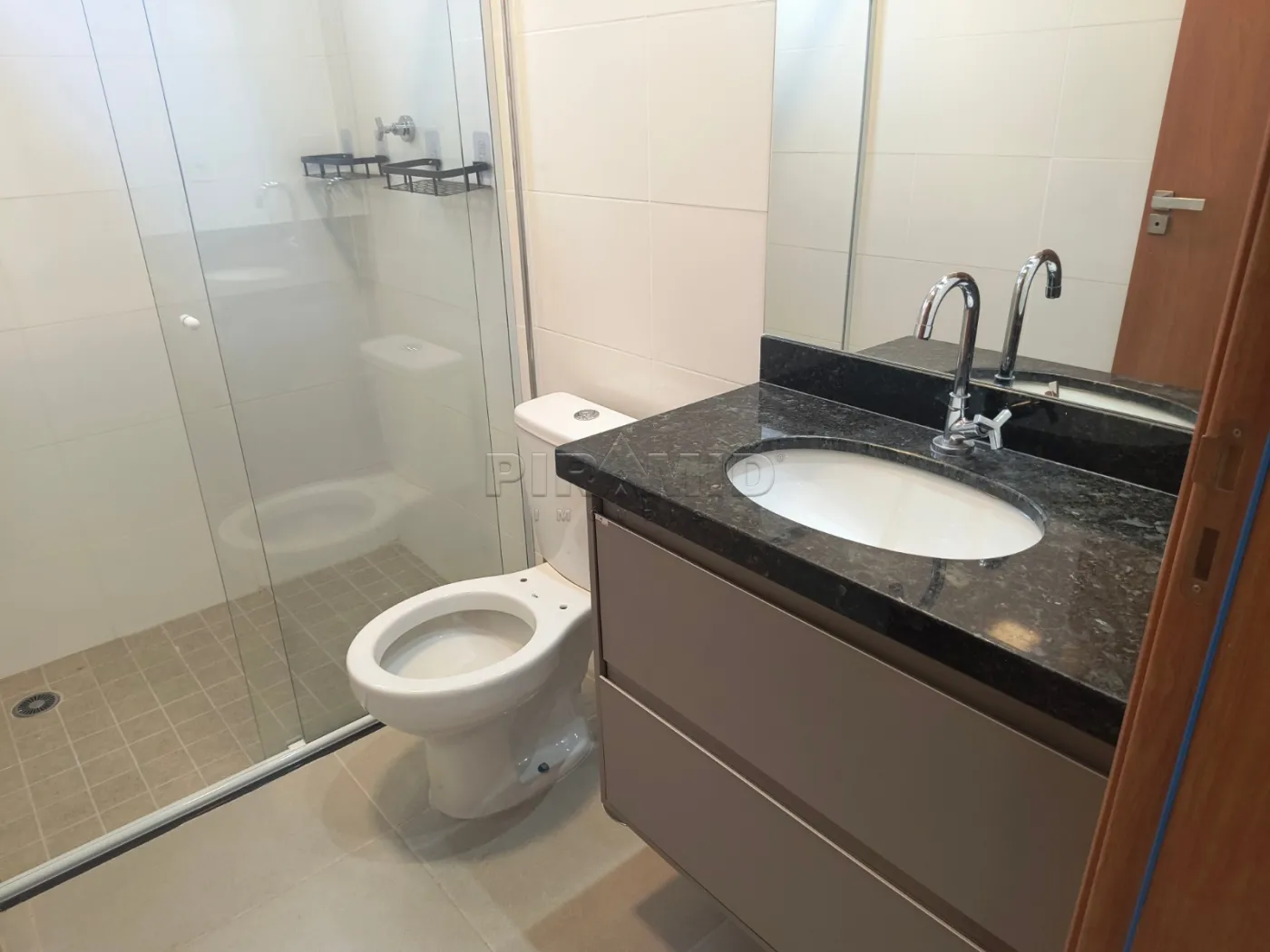 Alugar Apartamento / Padr&atilde;o em Ribeir&atilde;o Preto R$ 2.800,00 - Foto 17