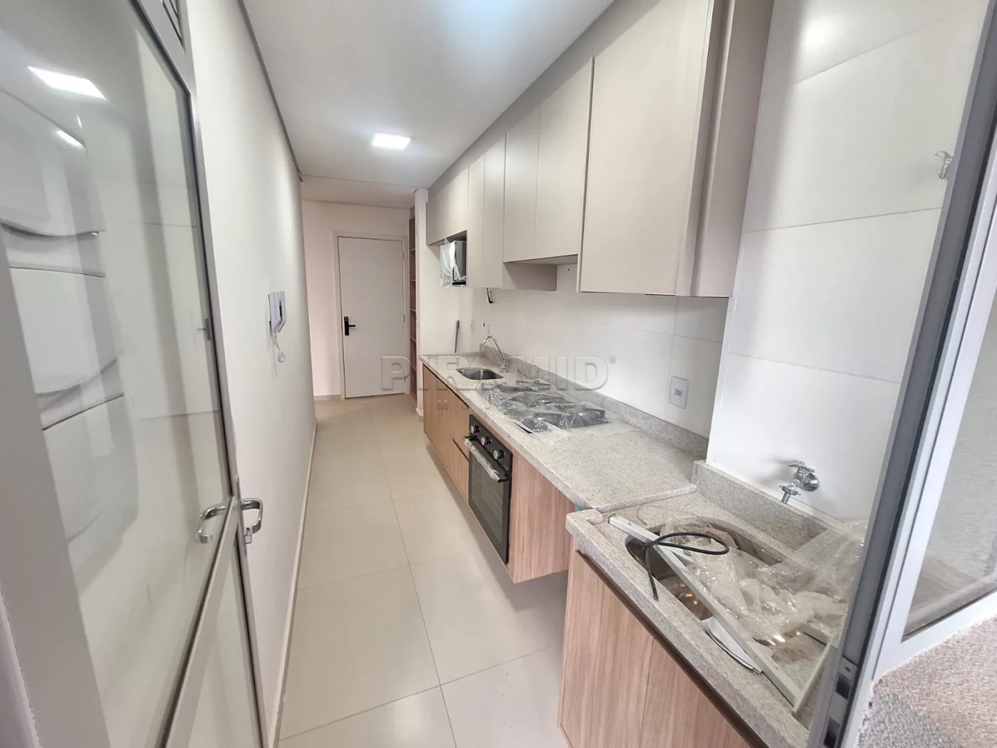 Alugar Apartamento / Padr&atilde;o em Ribeir&atilde;o Preto R$ 3.800,00 - Foto 15