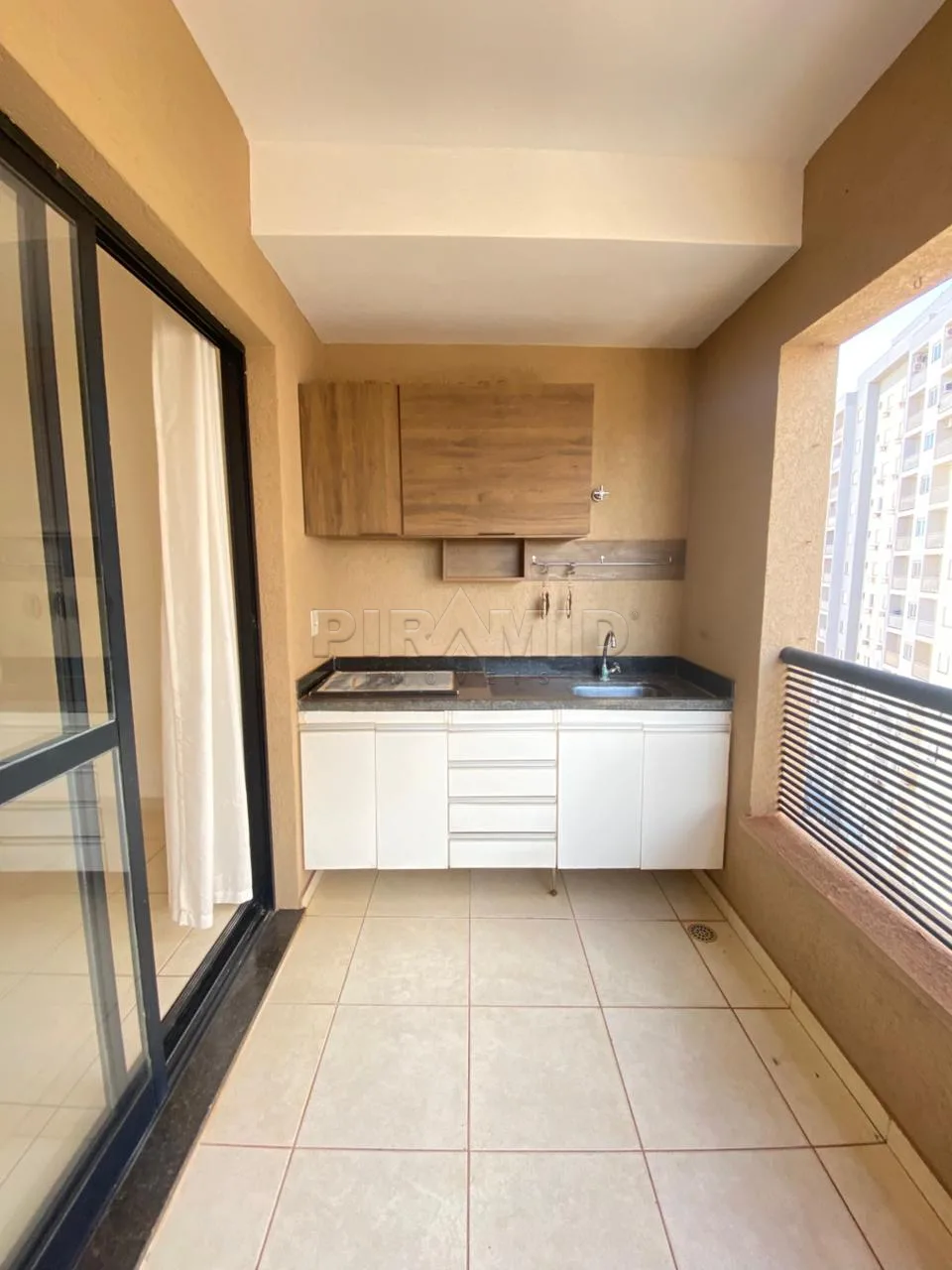 Alugar Apartamento / Padr&atilde;o em Ribeir&atilde;o Preto R$ 2.500,00 - Foto 6