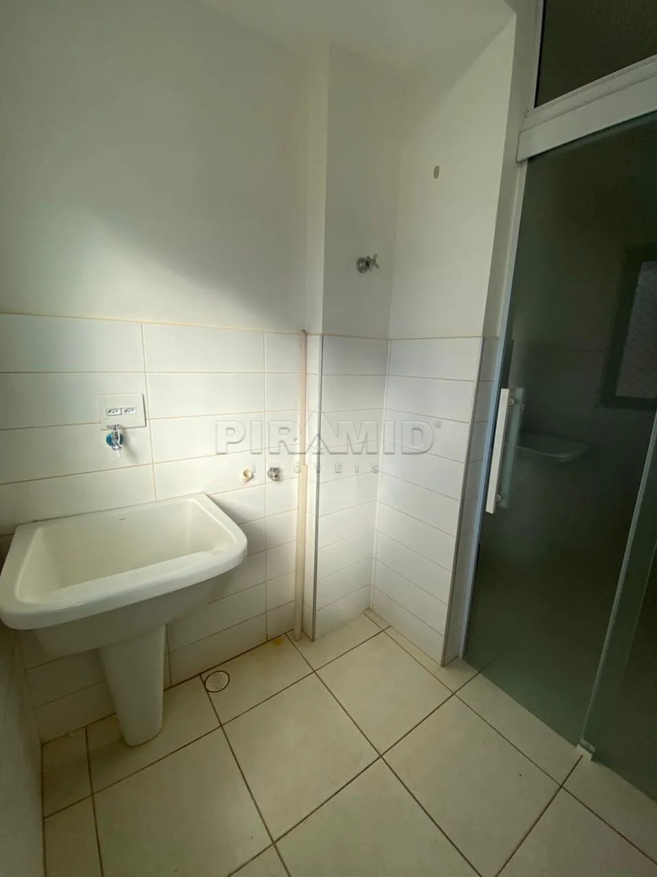 Alugar Apartamento / Padr&atilde;o em Ribeir&atilde;o Preto R$ 2.500,00 - Foto 10
