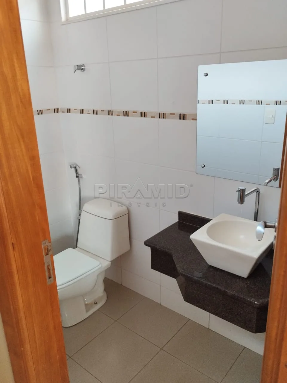 Alugar Casa / Padr&atilde;o em Ribeir&atilde;o Preto R$ 5.500,00 - Foto 9