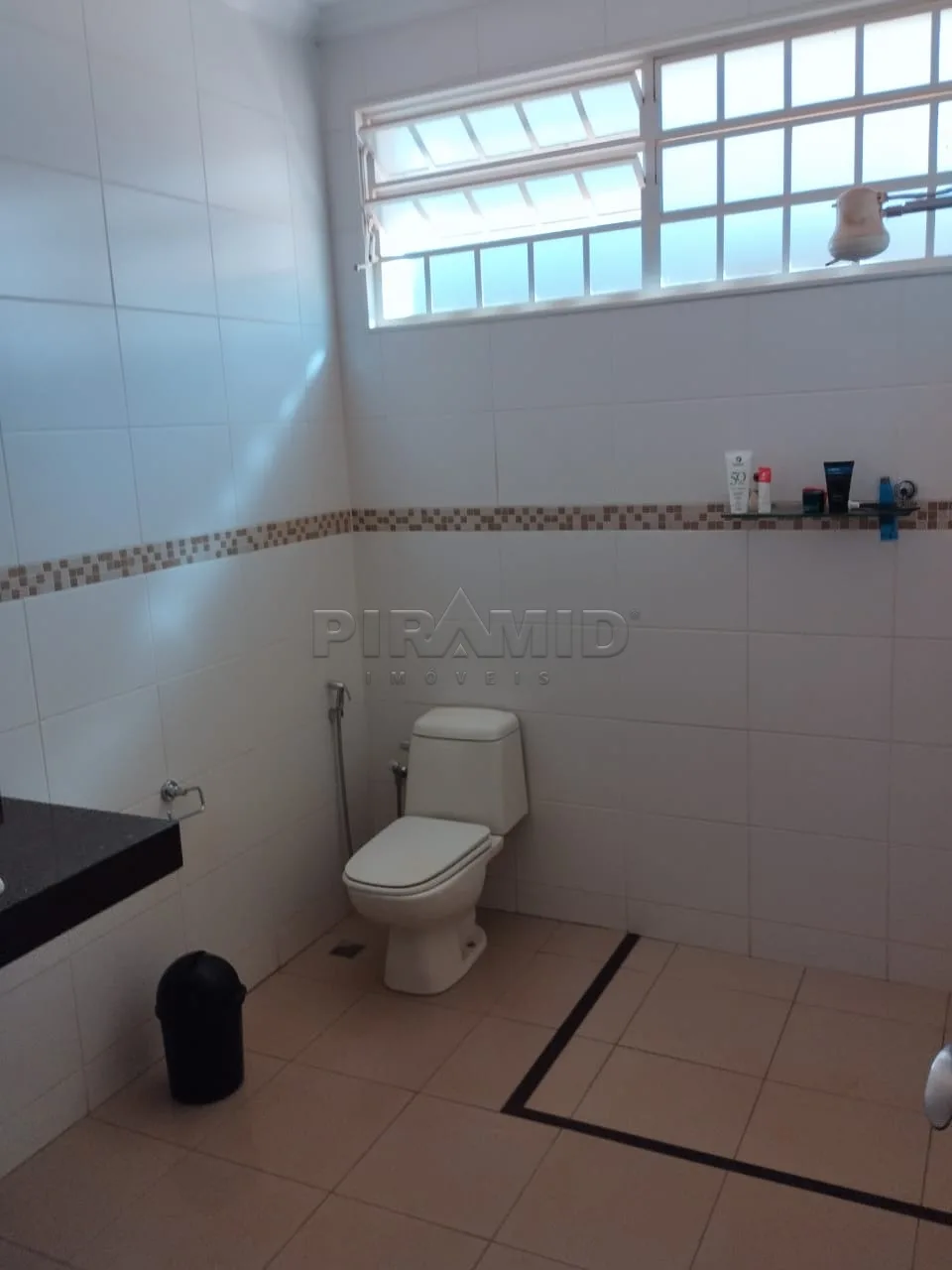 Alugar Casa / Padr&atilde;o em Ribeir&atilde;o Preto R$ 5.500,00 - Foto 10