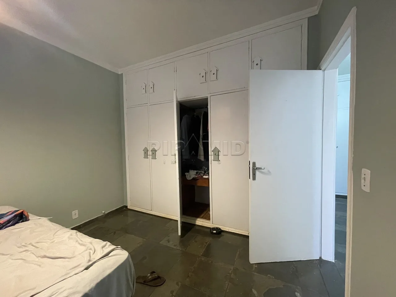 Alugar Casa / Padr&atilde;o em Ribeir&atilde;o Preto R$ 5.200,00 - Foto 15
