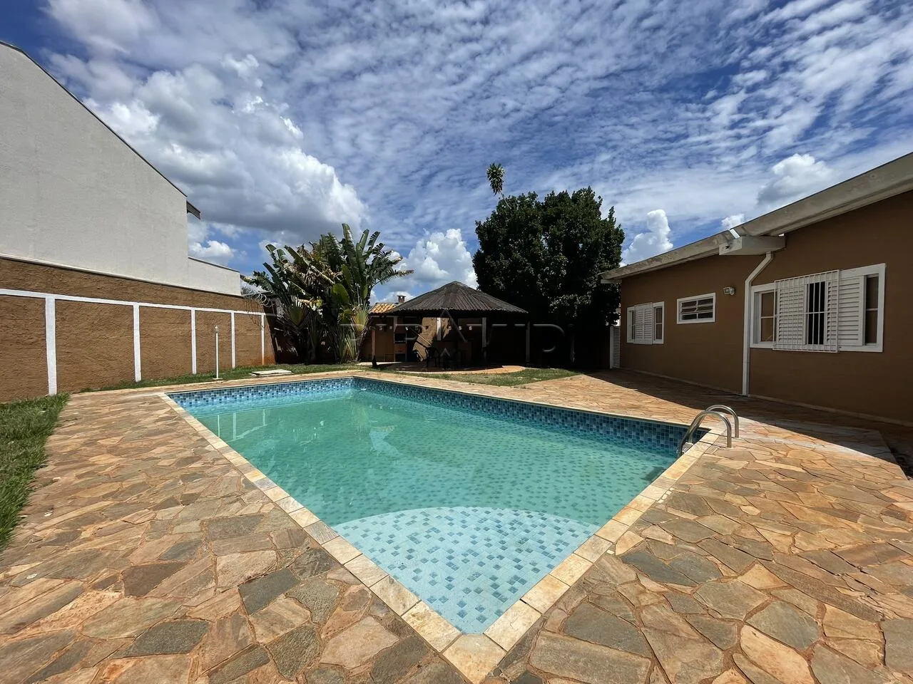 Alugar Casa / Padr&atilde;o em Ribeir&atilde;o Preto R$ 5.200,00 - Foto 28