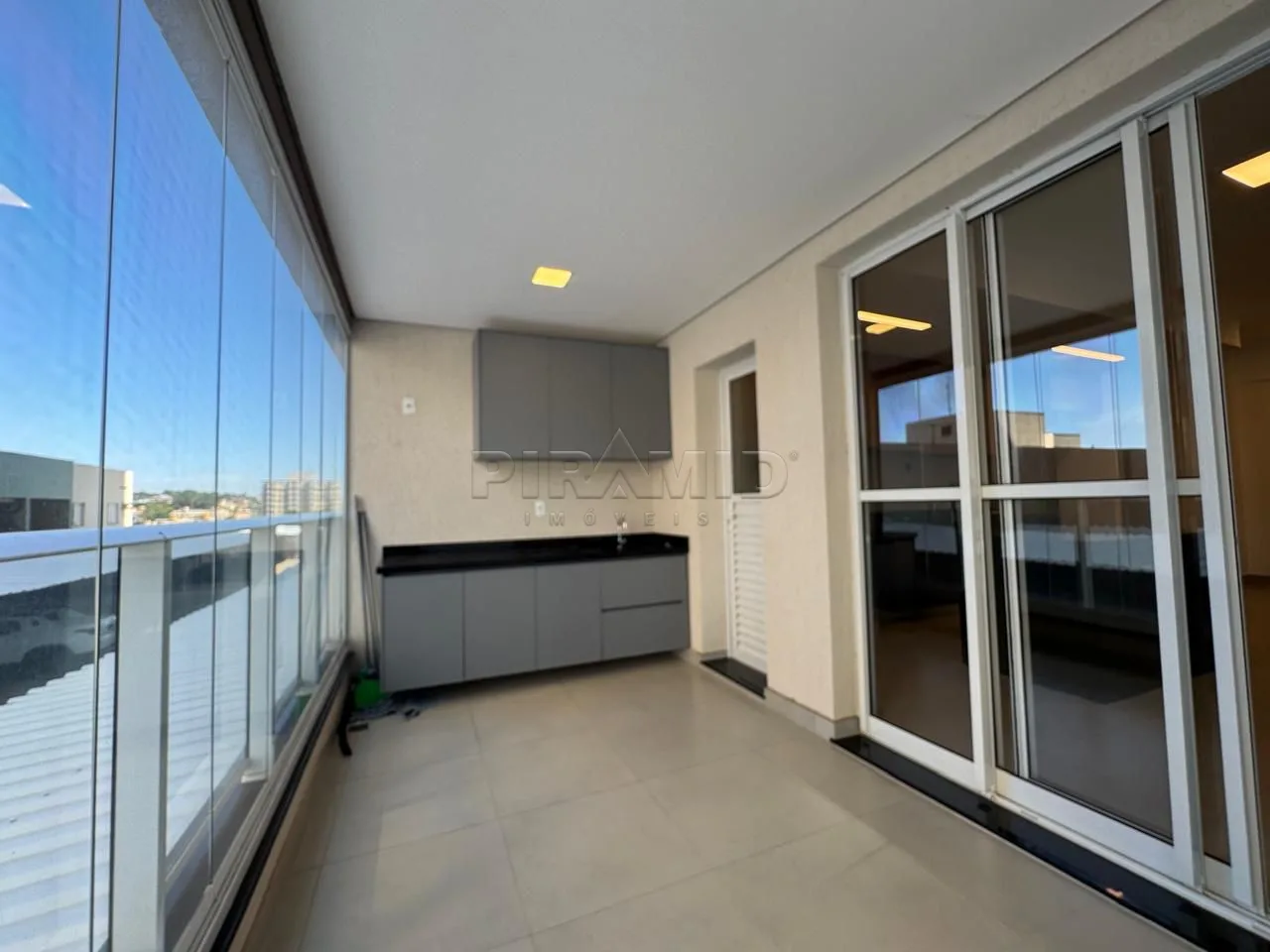 Alugar Apartamento / Padr&atilde;o em Ribeir&atilde;o Preto R$ 4.000,00 - Foto 7
