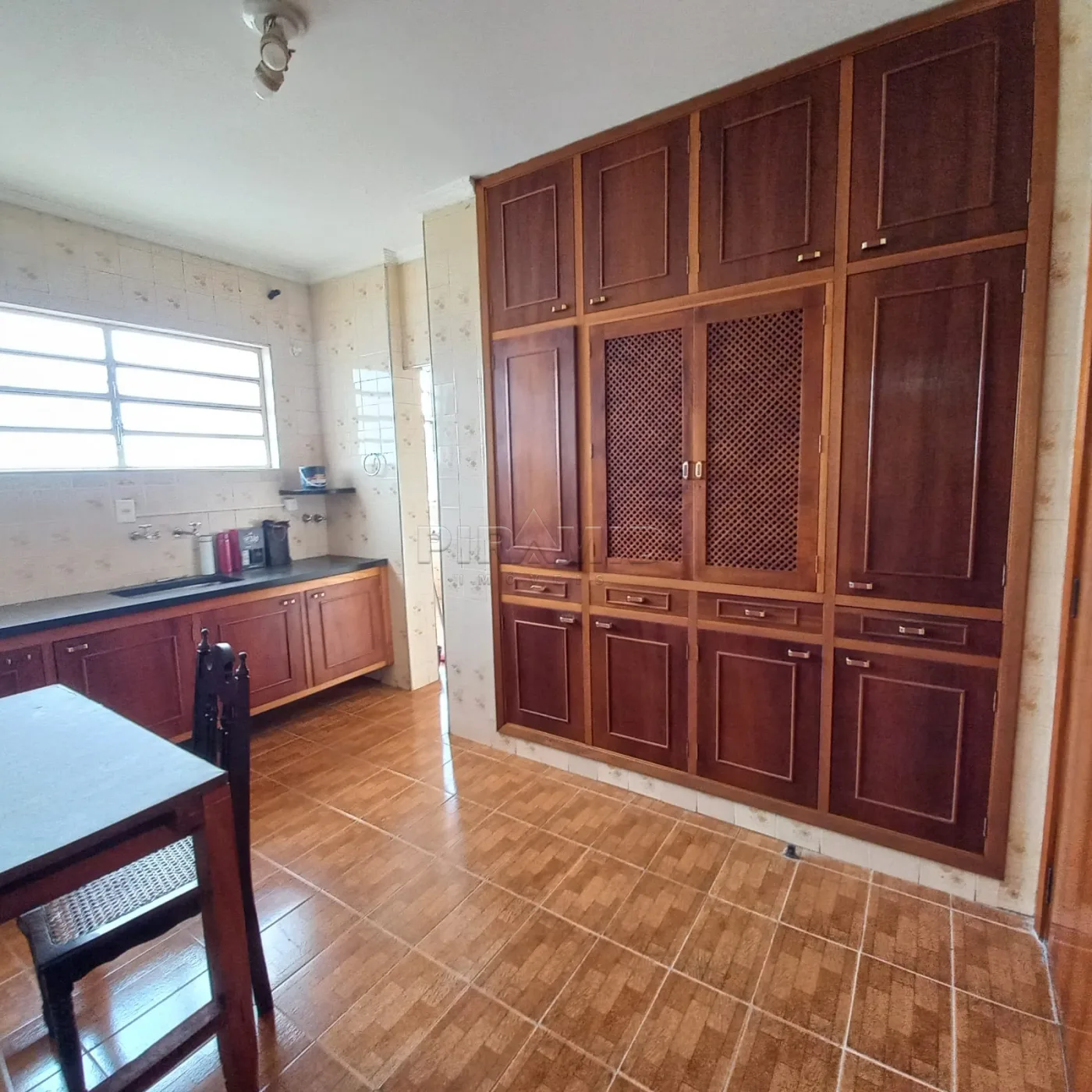 Alugar Apartamento / Padr&atilde;o em Ribeir&atilde;o Preto R$ 2.400,00 - Foto 4