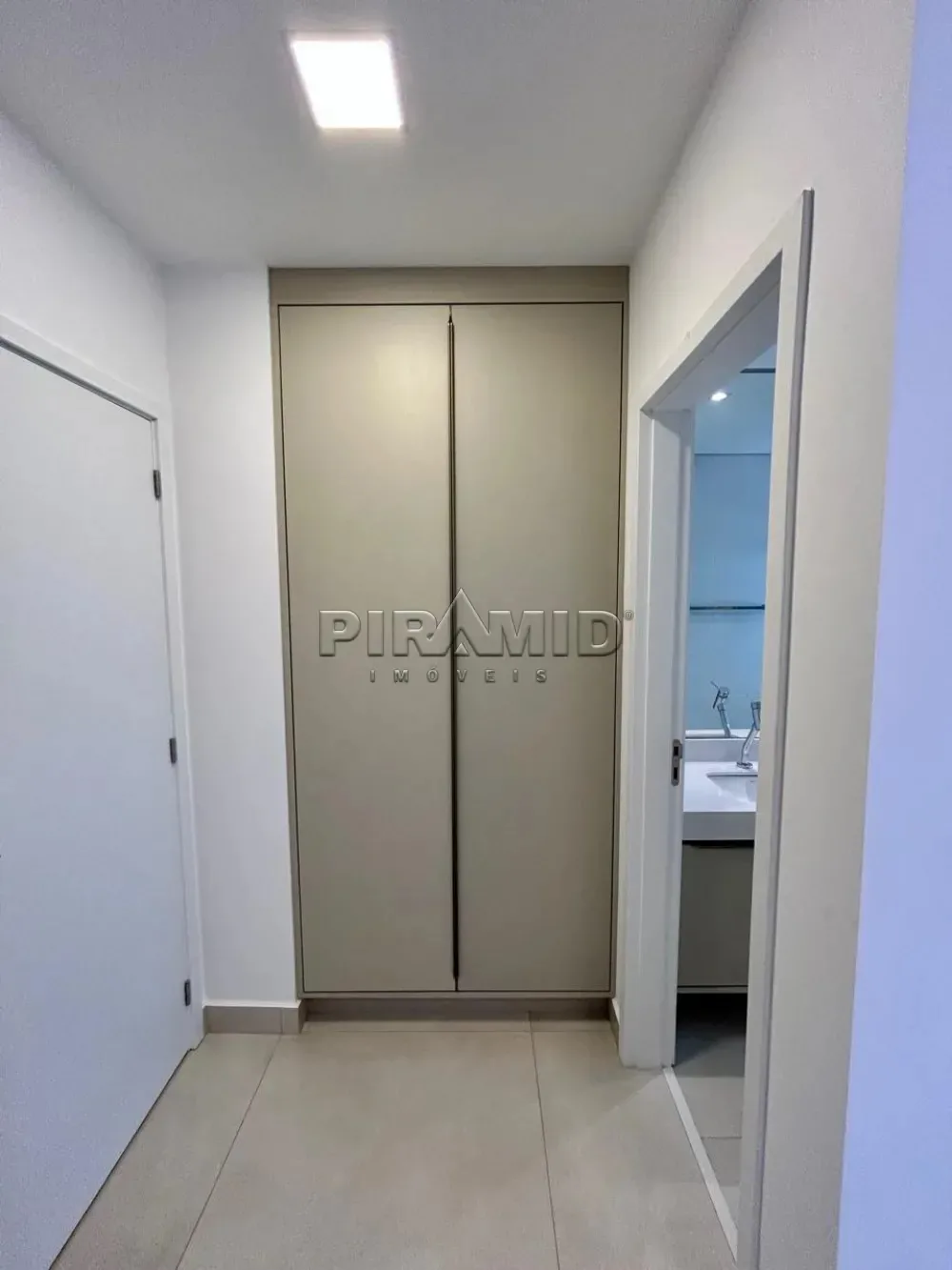 Alugar Apartamento / Padr&atilde;o em Ribeir&atilde;o Preto R$ 16.000,00 - Foto 19