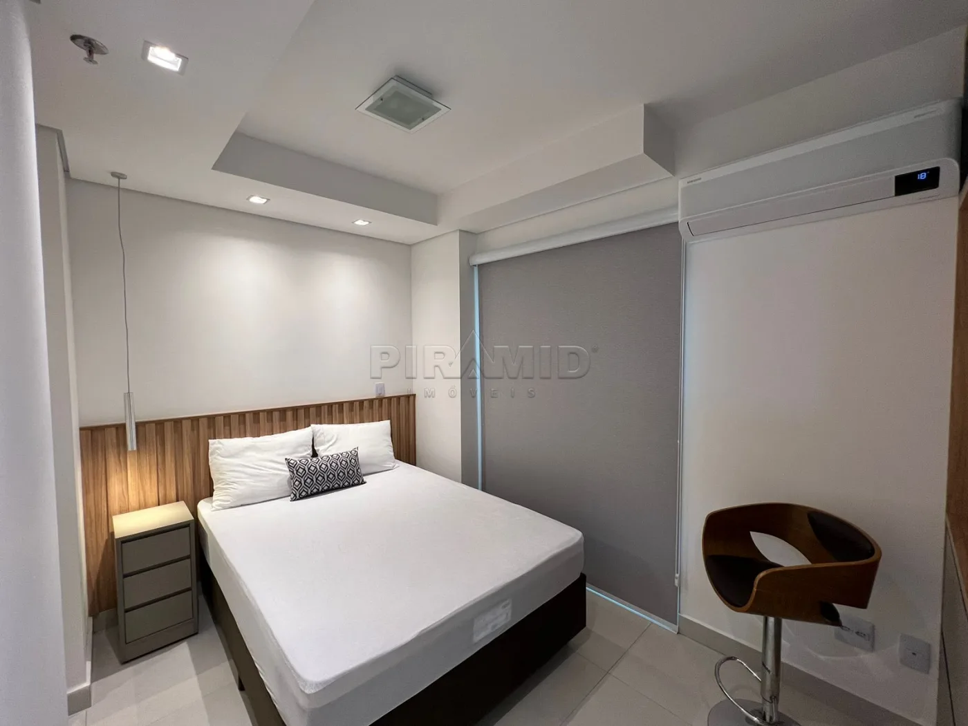Alugar Apartamento / Flat em Ribeir&atilde;o Preto R$ 1.790,00 - Foto 3