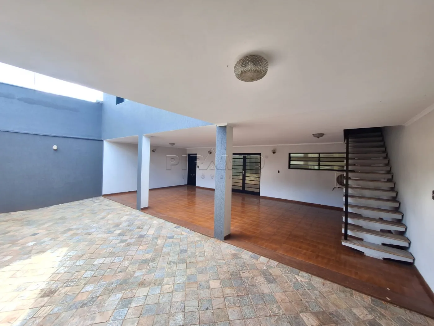 Alugar Comercial / Casa em Ribeir&atilde;o Preto R$ 8.000,00 - Foto 2