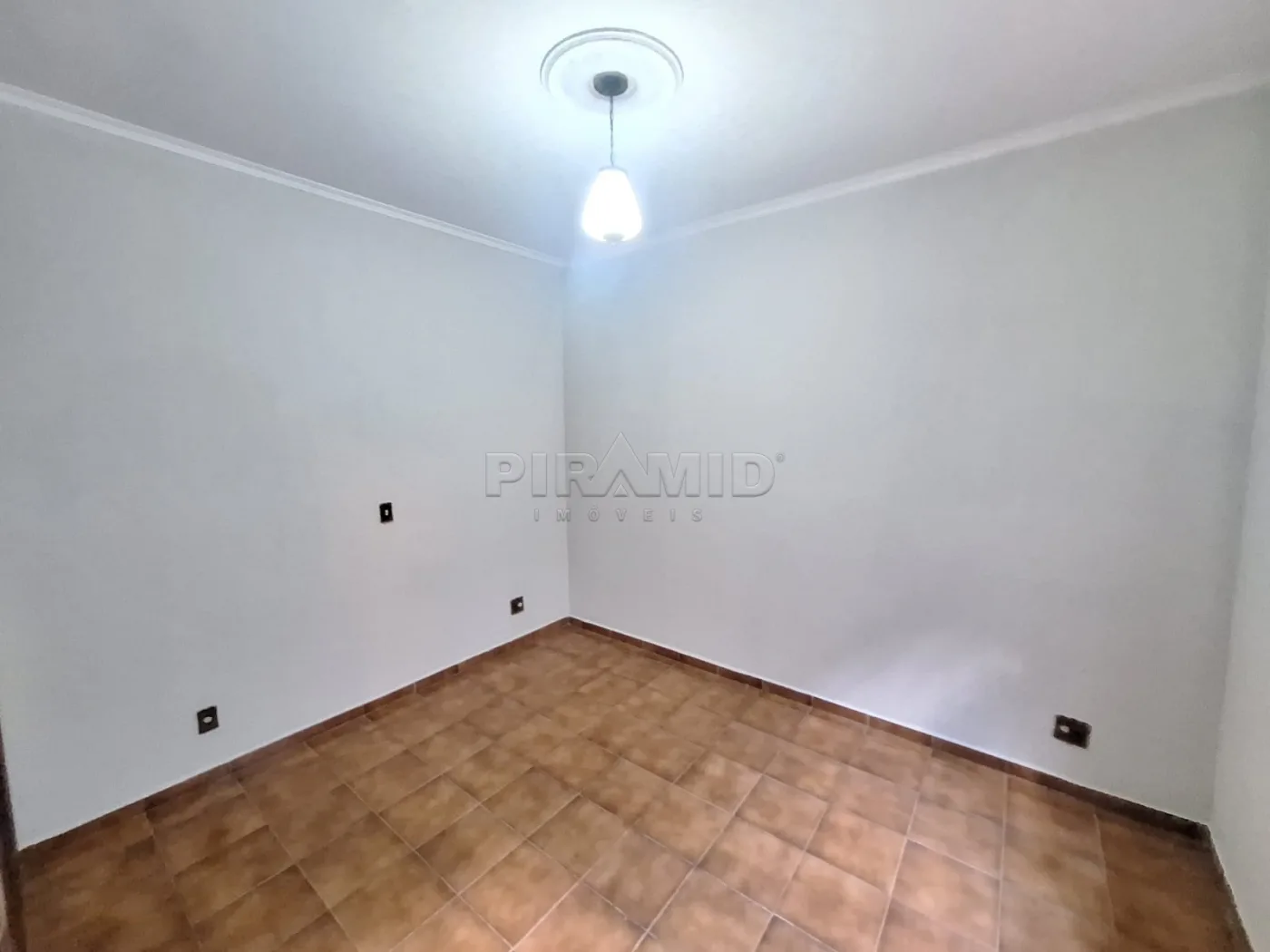 Alugar Comercial / Casa em Ribeir&atilde;o Preto R$ 8.000,00 - Foto 19