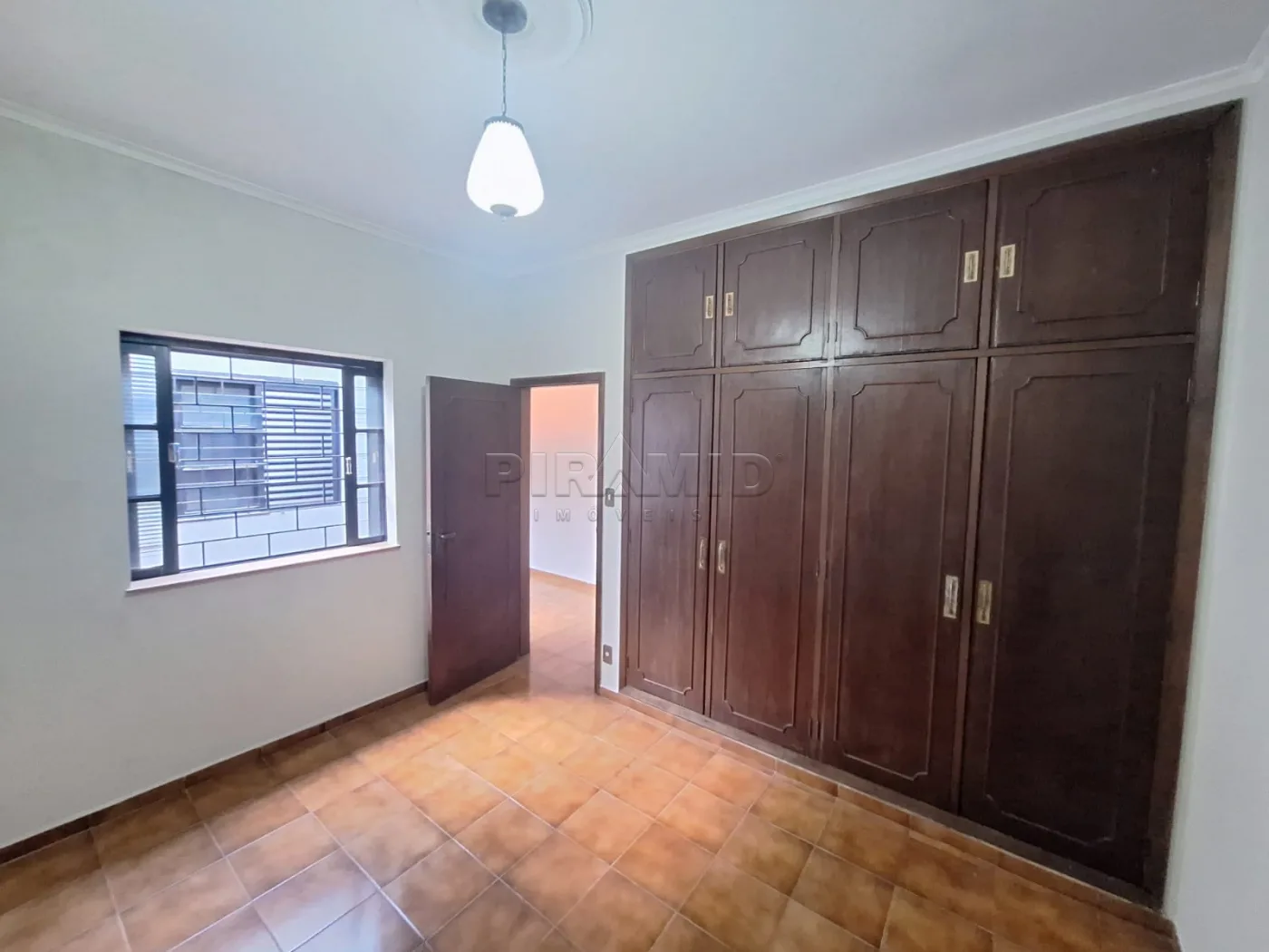 Alugar Comercial / Casa em Ribeir&atilde;o Preto R$ 8.000,00 - Foto 21