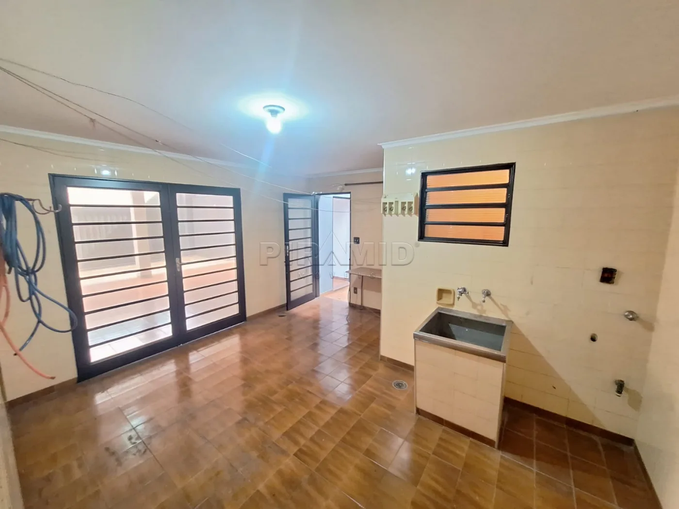 Alugar Comercial / Casa em Ribeir&atilde;o Preto R$ 8.000,00 - Foto 33