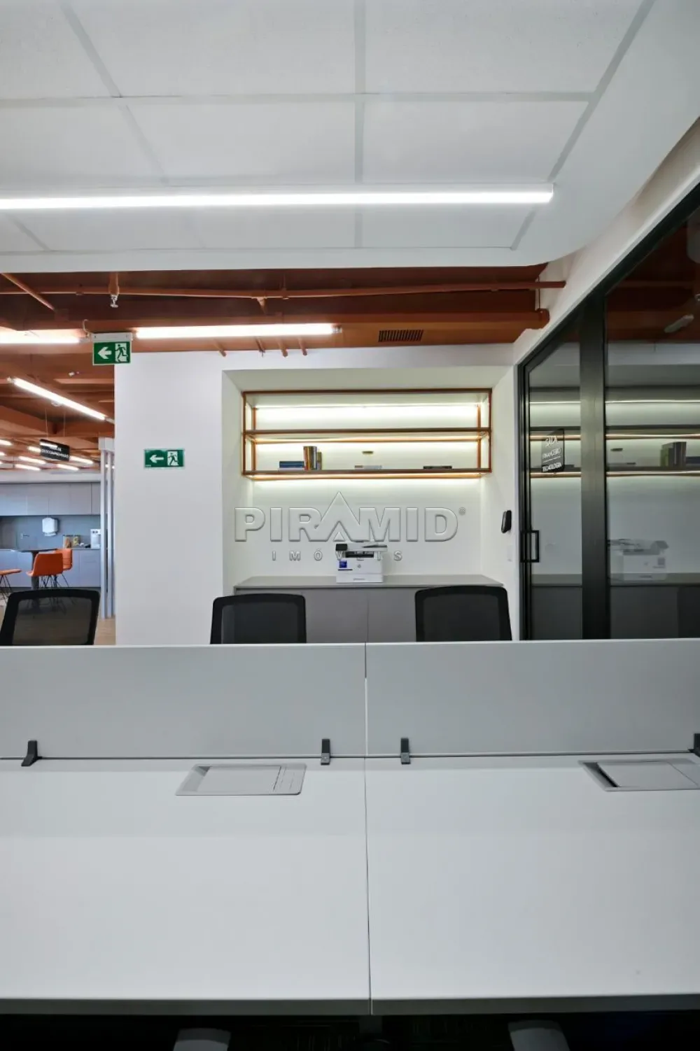 Alugar Comercial / Sala em Ribeir&atilde;o Preto R$ 25.000,00 - Foto 25