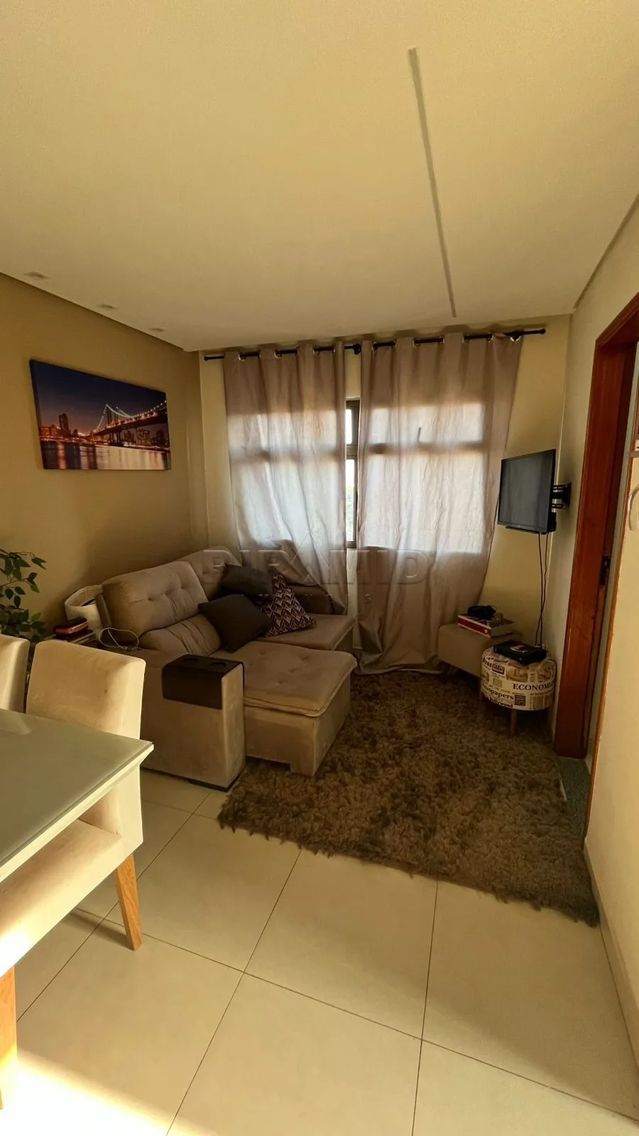 Alugar Apartamento / Padr&atilde;o em Ribeir&atilde;o Preto R$ 1.700,00 - Foto 2