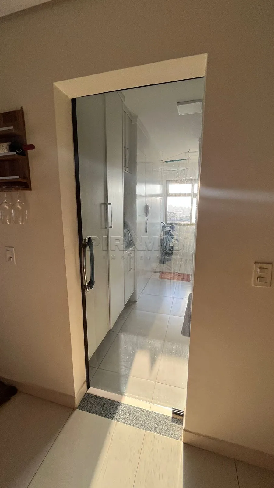 Alugar Apartamento / Padr&atilde;o em Ribeir&atilde;o Preto R$ 1.700,00 - Foto 11