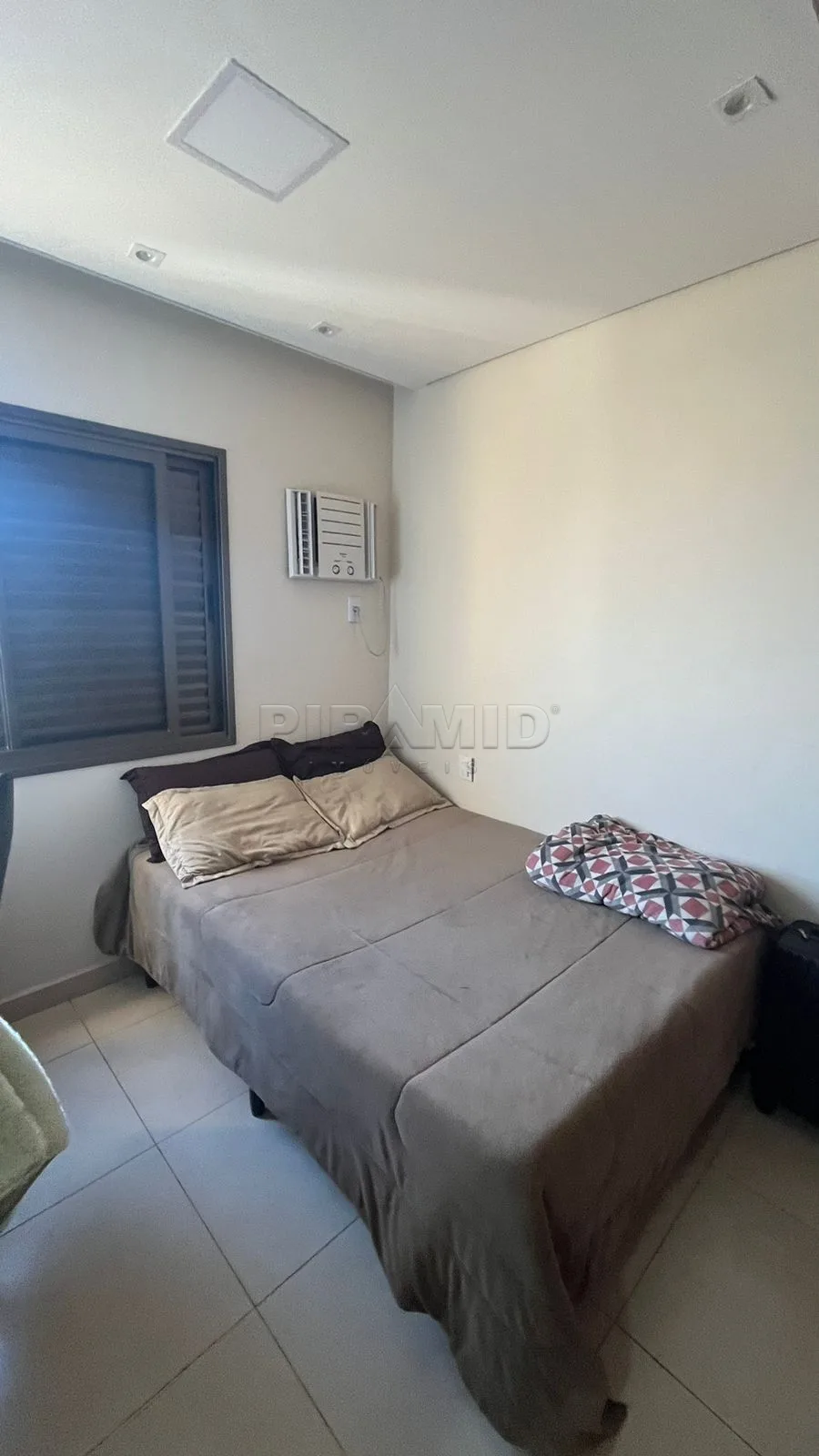 Alugar Apartamento / Padr&atilde;o em Ribeir&atilde;o Preto R$ 1.700,00 - Foto 14